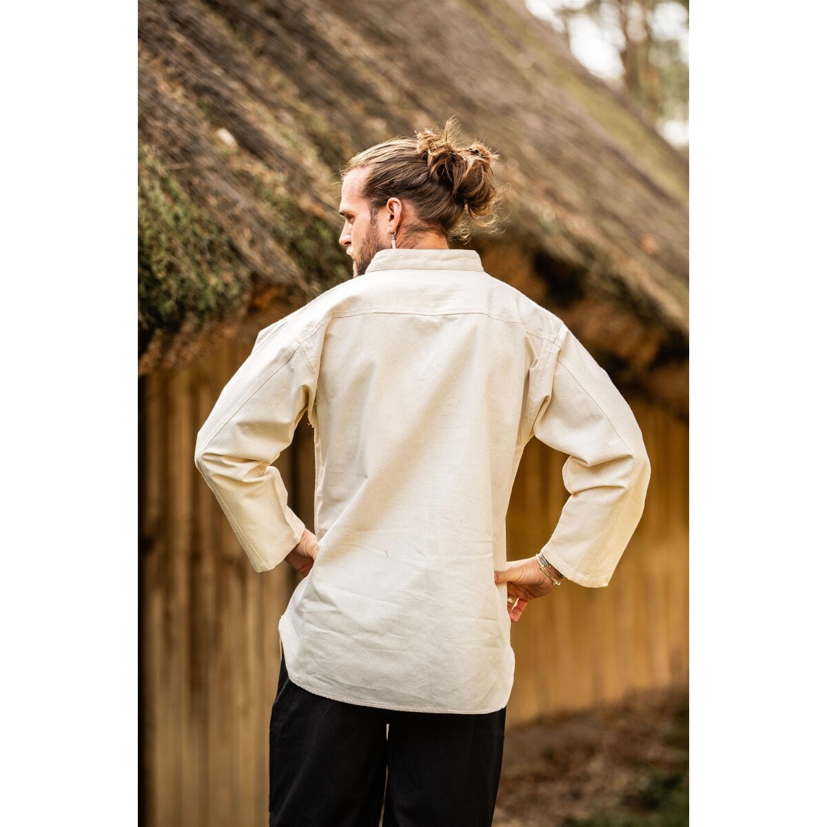 Middeleeuws Hemd Ansbert beige