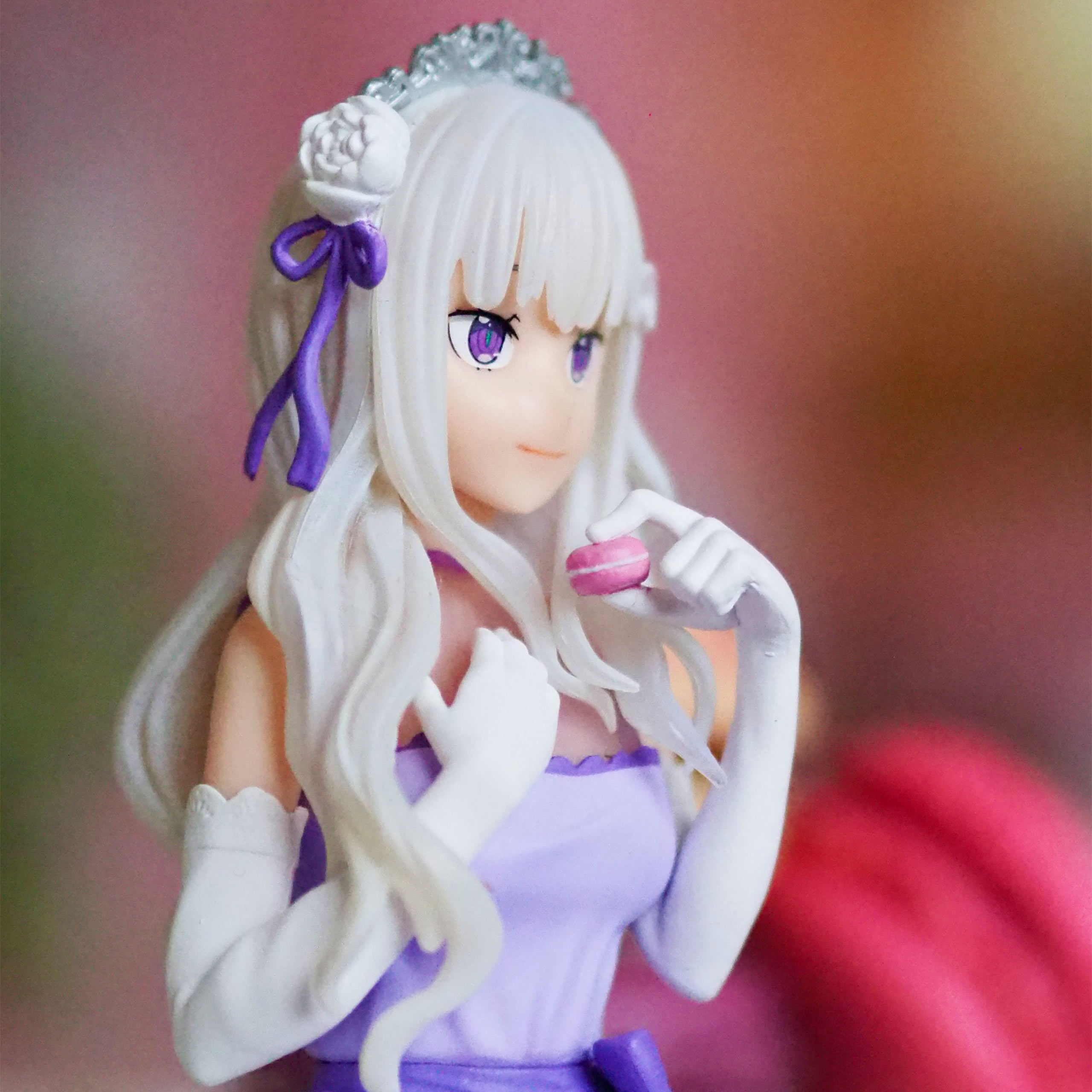 Re:Zero - Figurine d'Emilia en tenue de fête