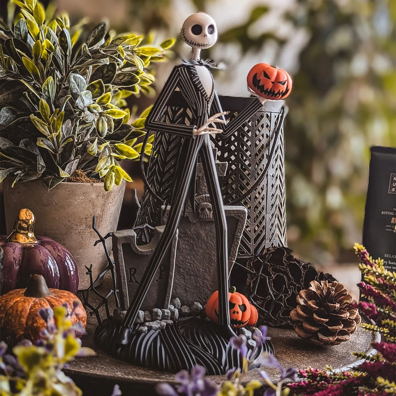 thumbnail image 2 of Jack Skellington Personality Pose Figurine | H.Samuel 2 of 14