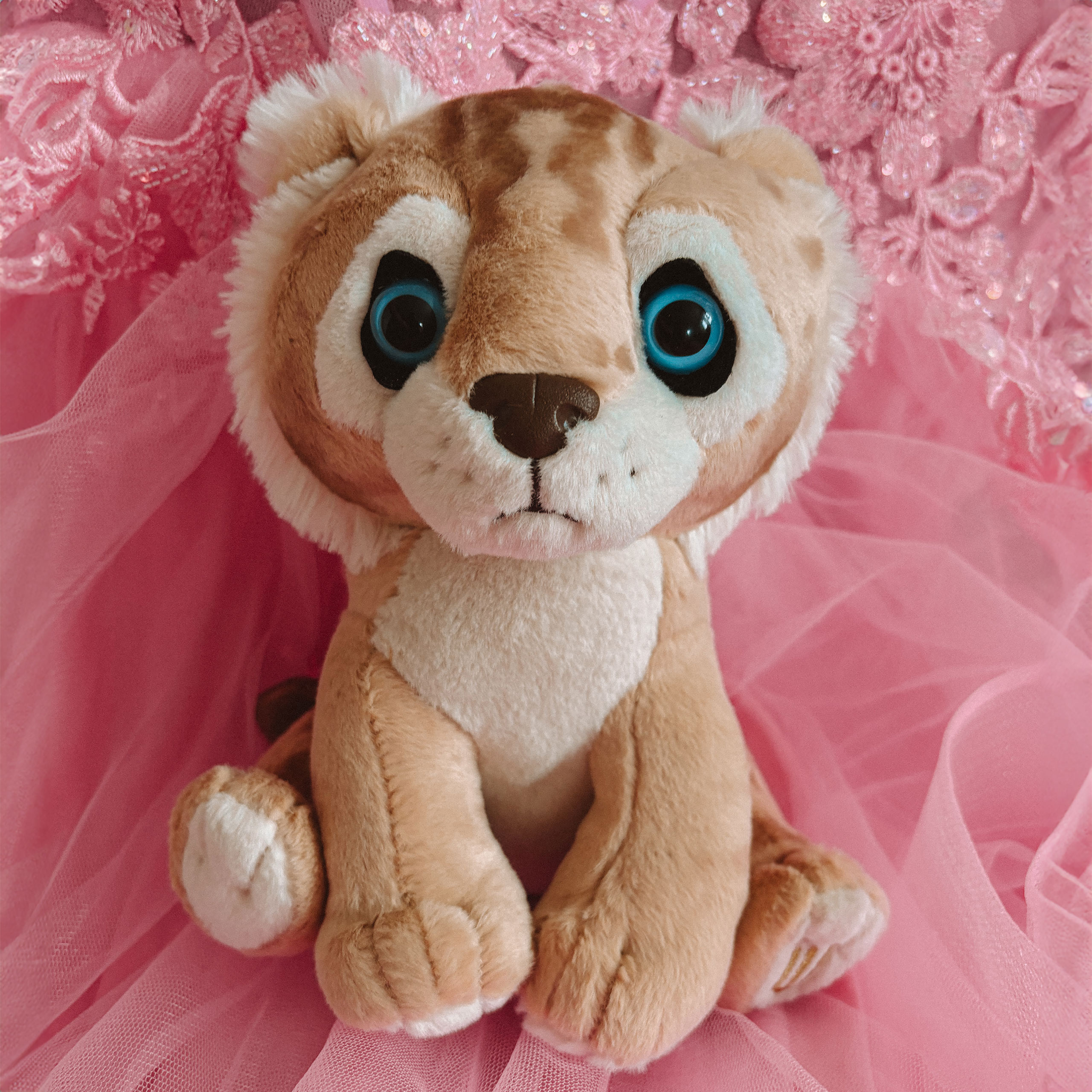 Wicked - Cowardly Lion Plush Figure