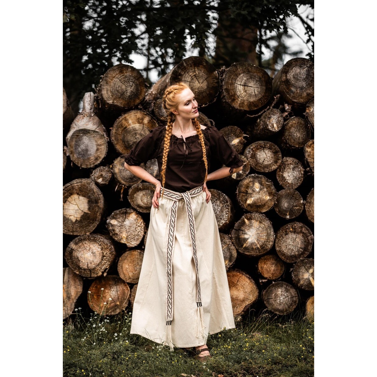 Blusa medievale a maniche corte Vera marrone scuro