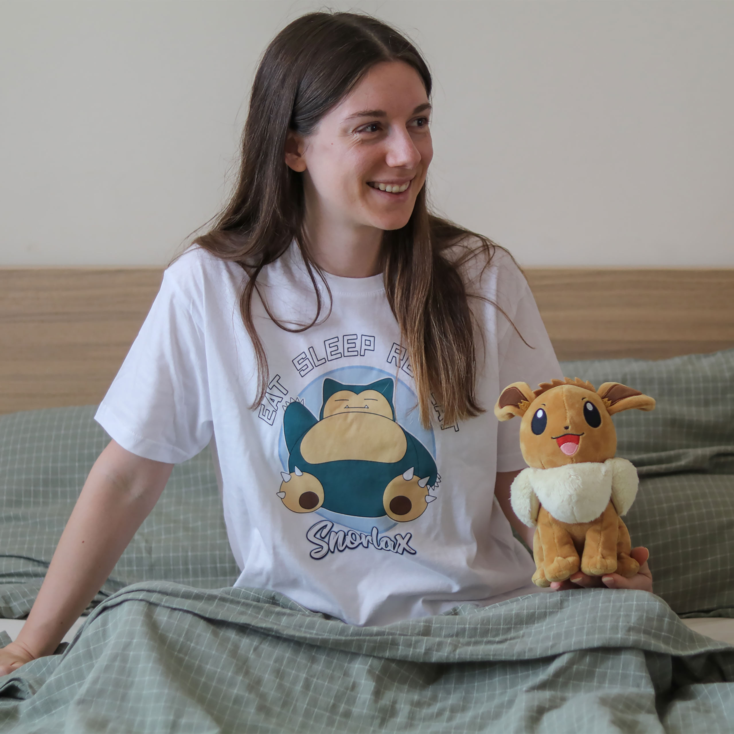 Pokemon - Relaxo Eat Sleep Repeat T-Shirt weiß