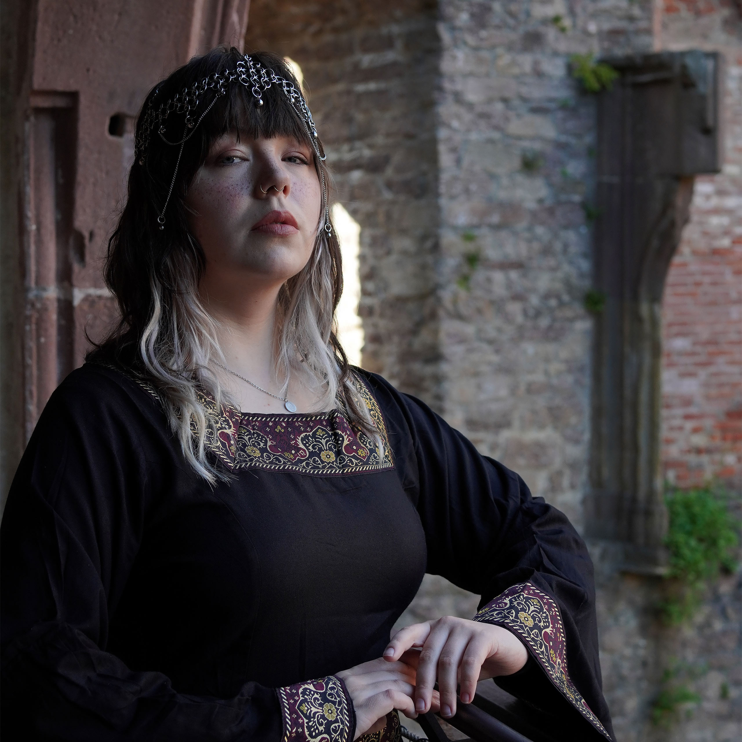 Medieval Dress Katharina Black