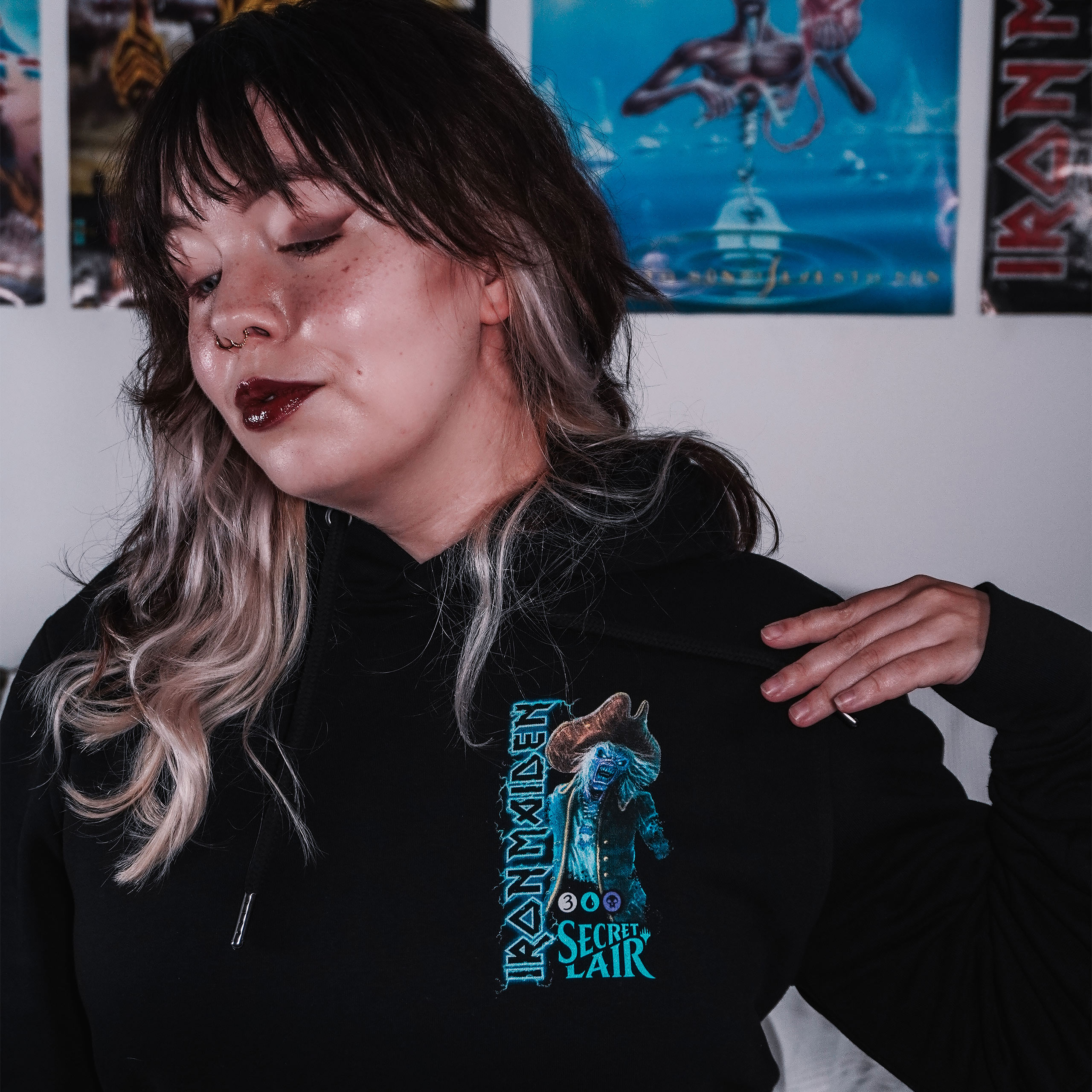 Iron Maiden - Magic Captain N'Ghathrod hoodie svart