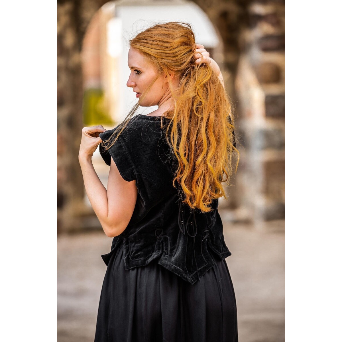 Medieval Velvet Bodice Vest Adrienne black