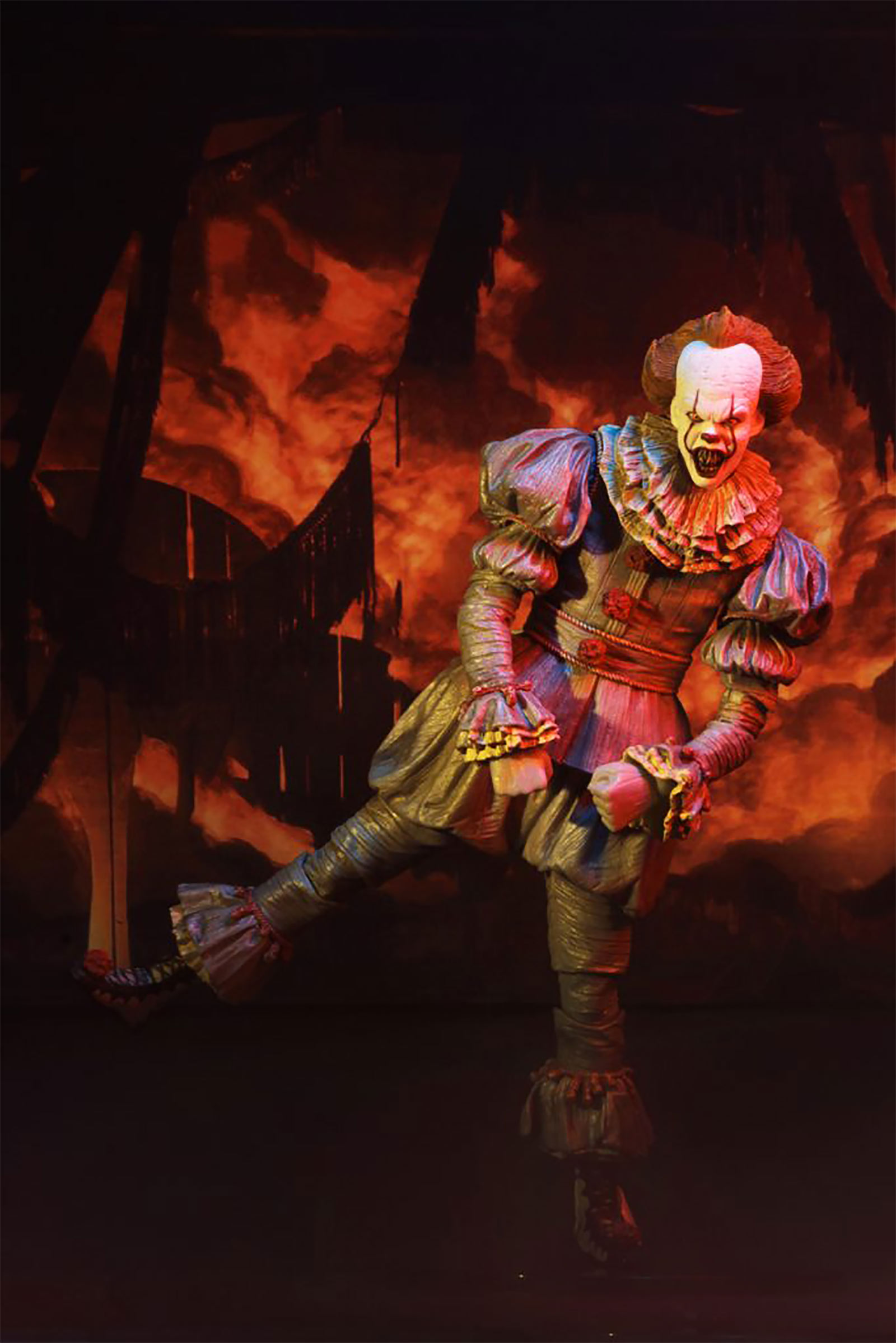 Stephen Kings ES - Pennywise Dancing Clown Actionfigur 19 cm