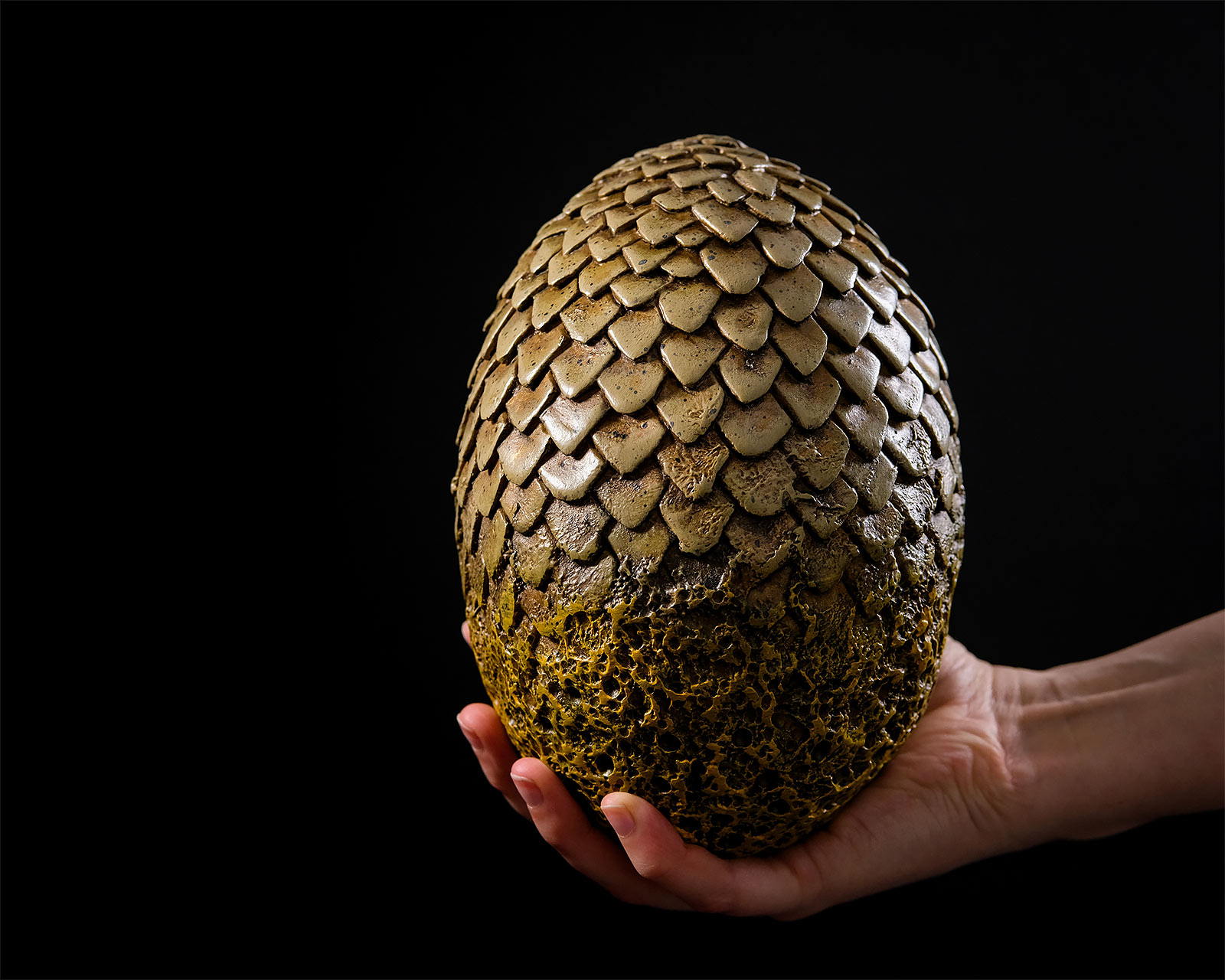 Game of Thrones - Viserion Dragon Egg Gold