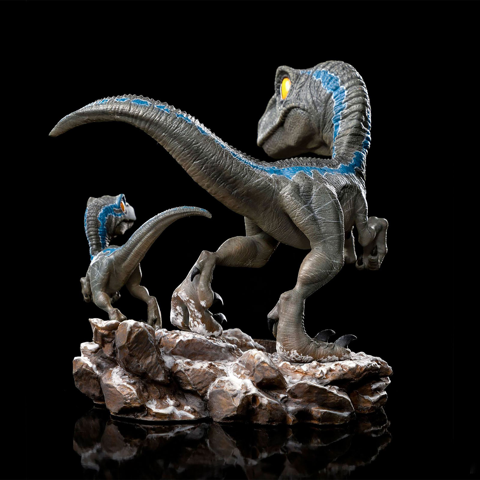 Jurassic World - Figura de Diorama de Blue y Beta