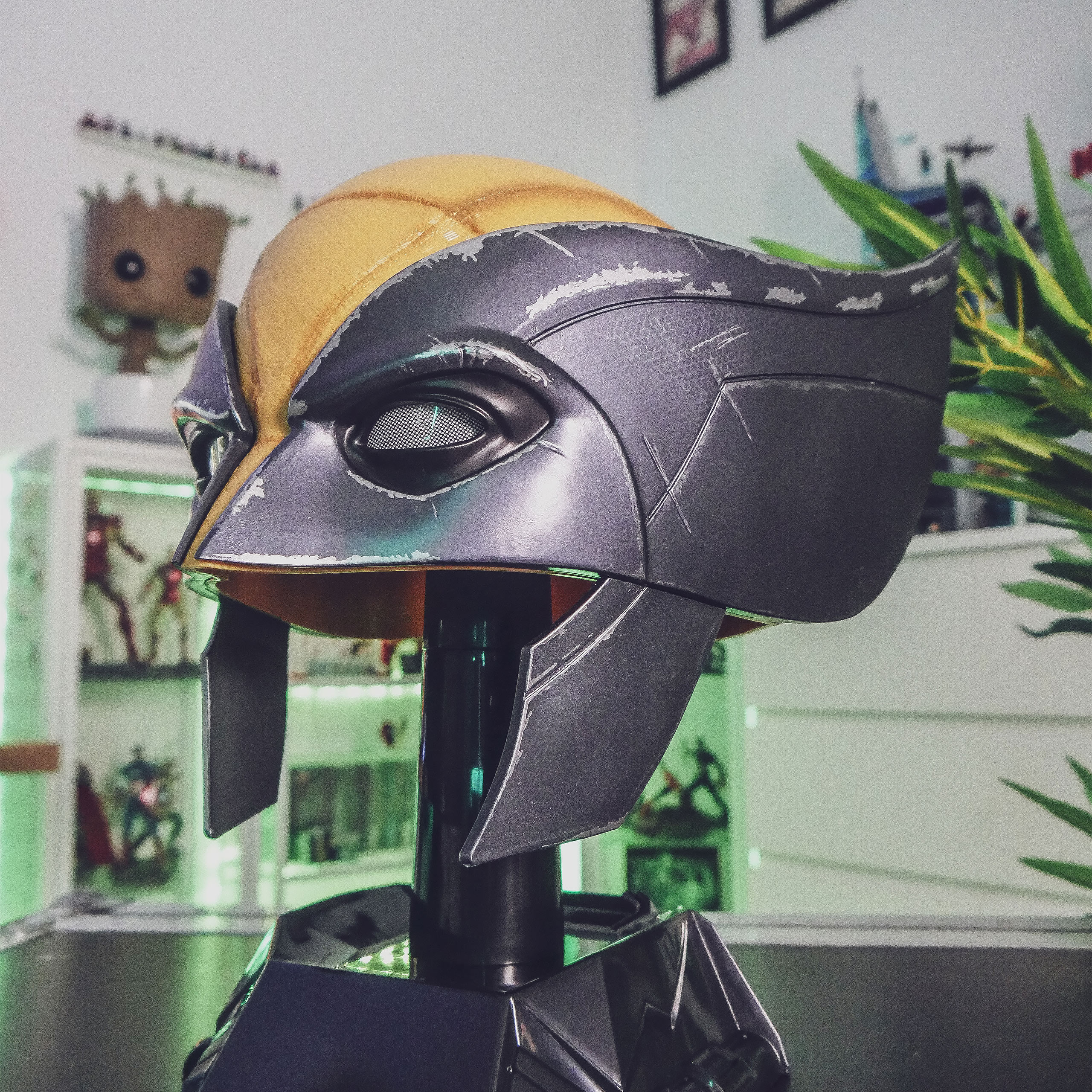Marvel - Replica Premium del Casco di Wolverine