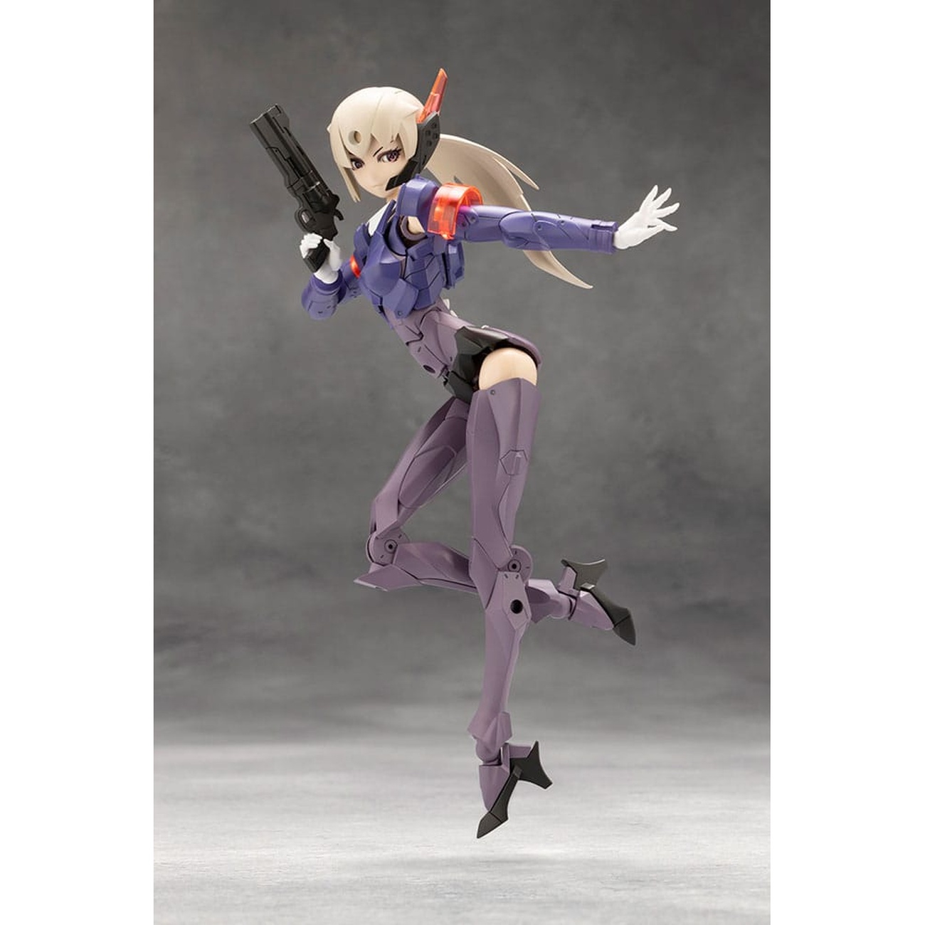 Megalomaria Unlimited Universe – Valiant Modelkit-figuur