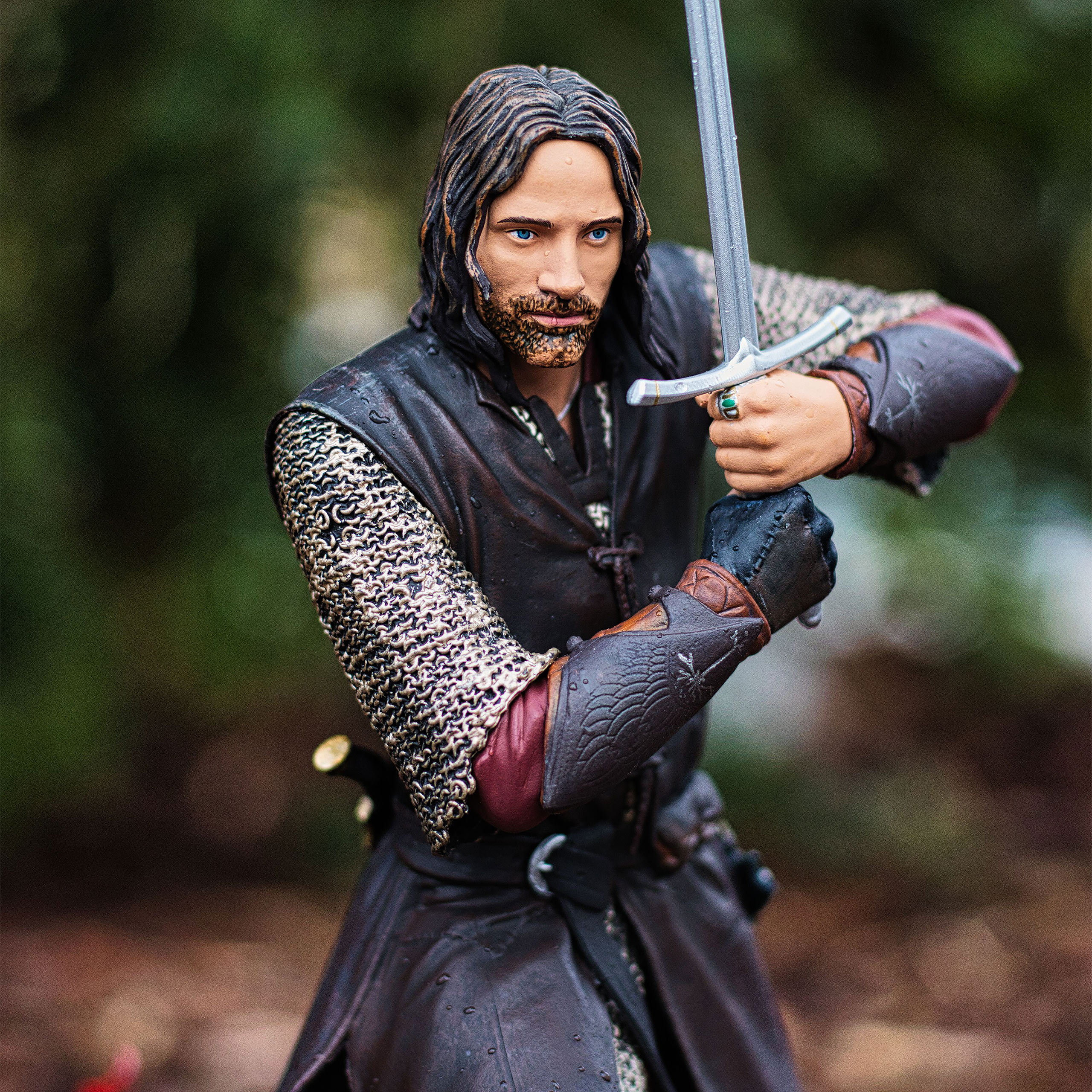 Lord of the Rings - Aragorn Figure