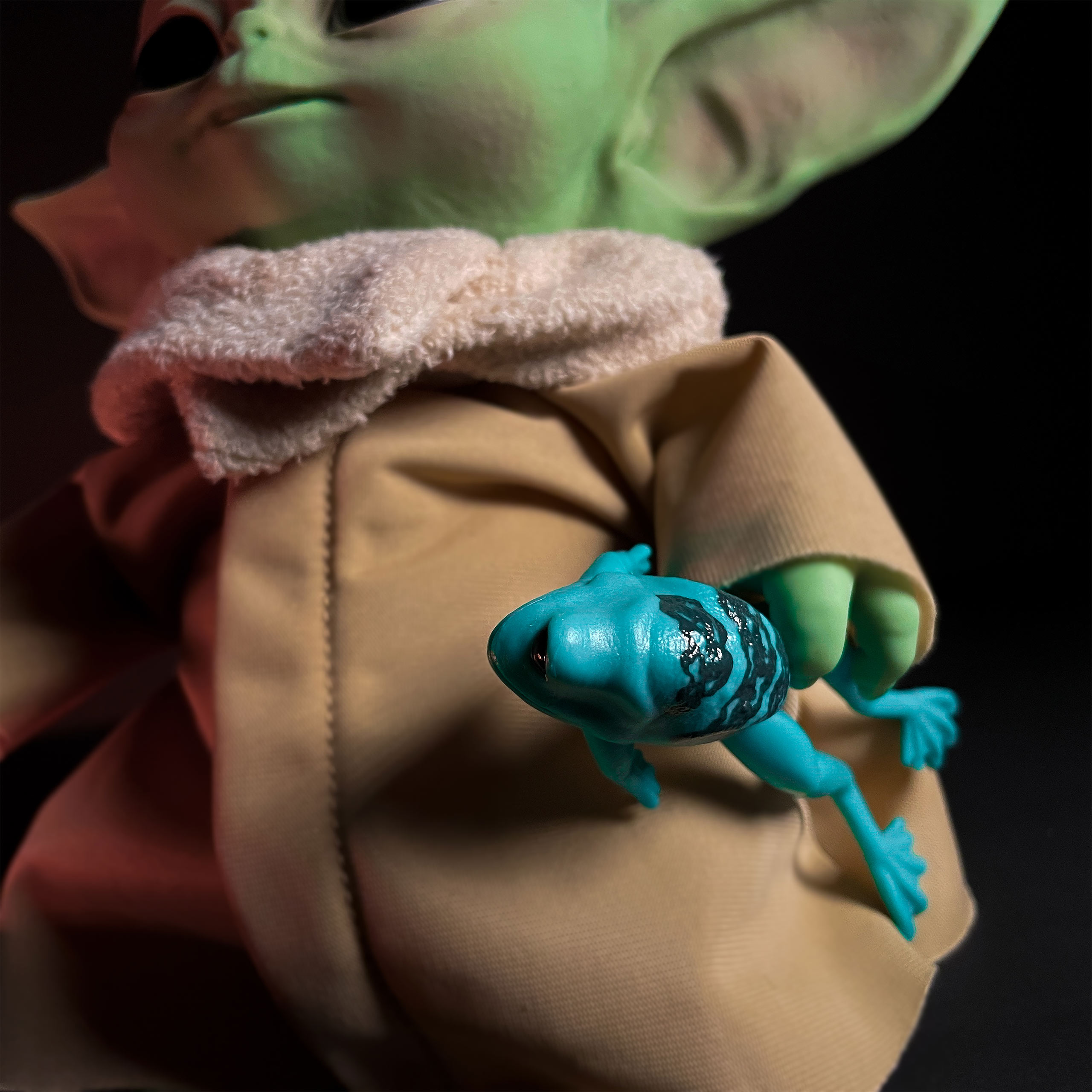 La figurine The Child avec son - Star Wars
