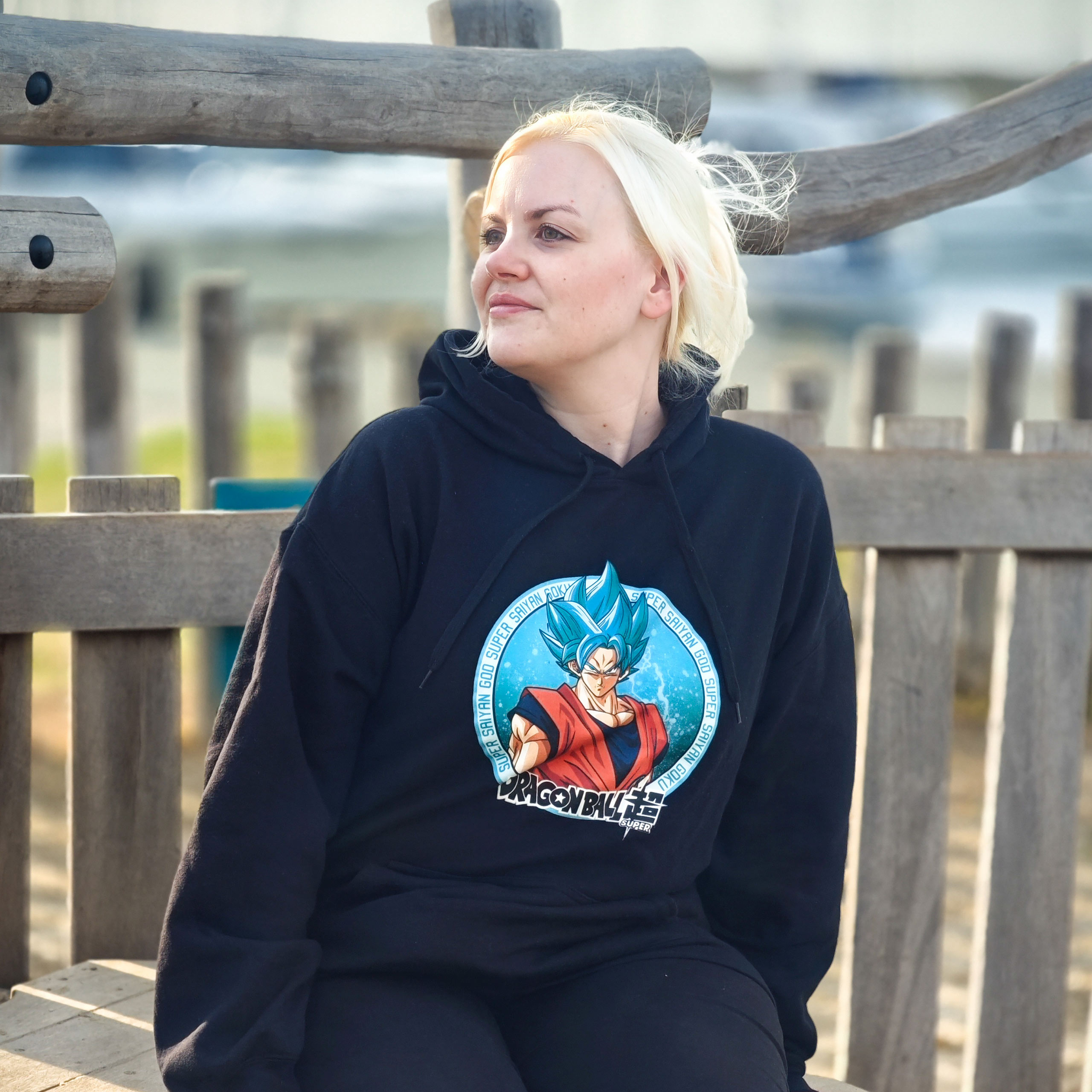 Dragon Ball Super - Sudadera con capucha de Goku Super Saiyan Blue negra