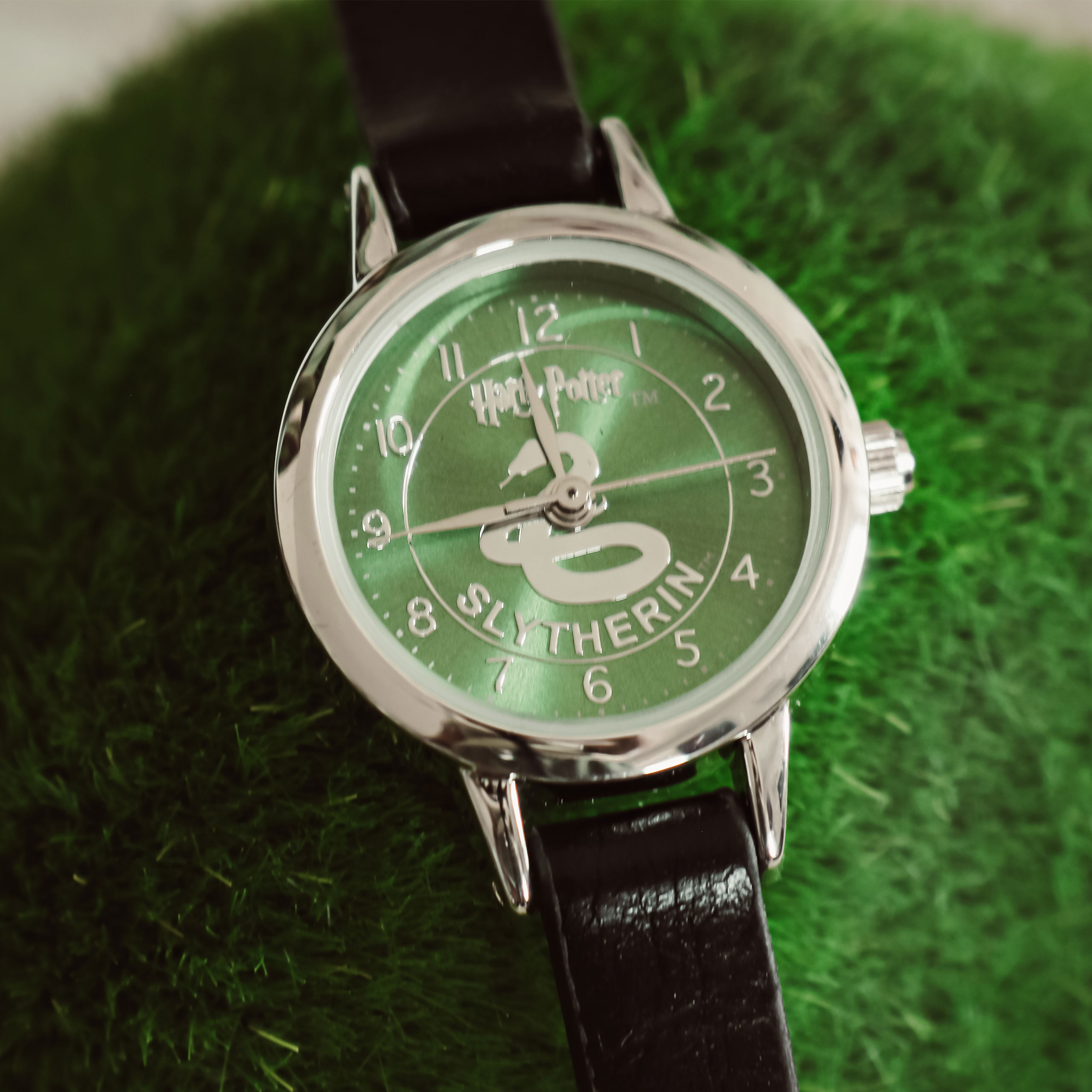 Harry Potter - Slytherin Crest Animal Wristwatch