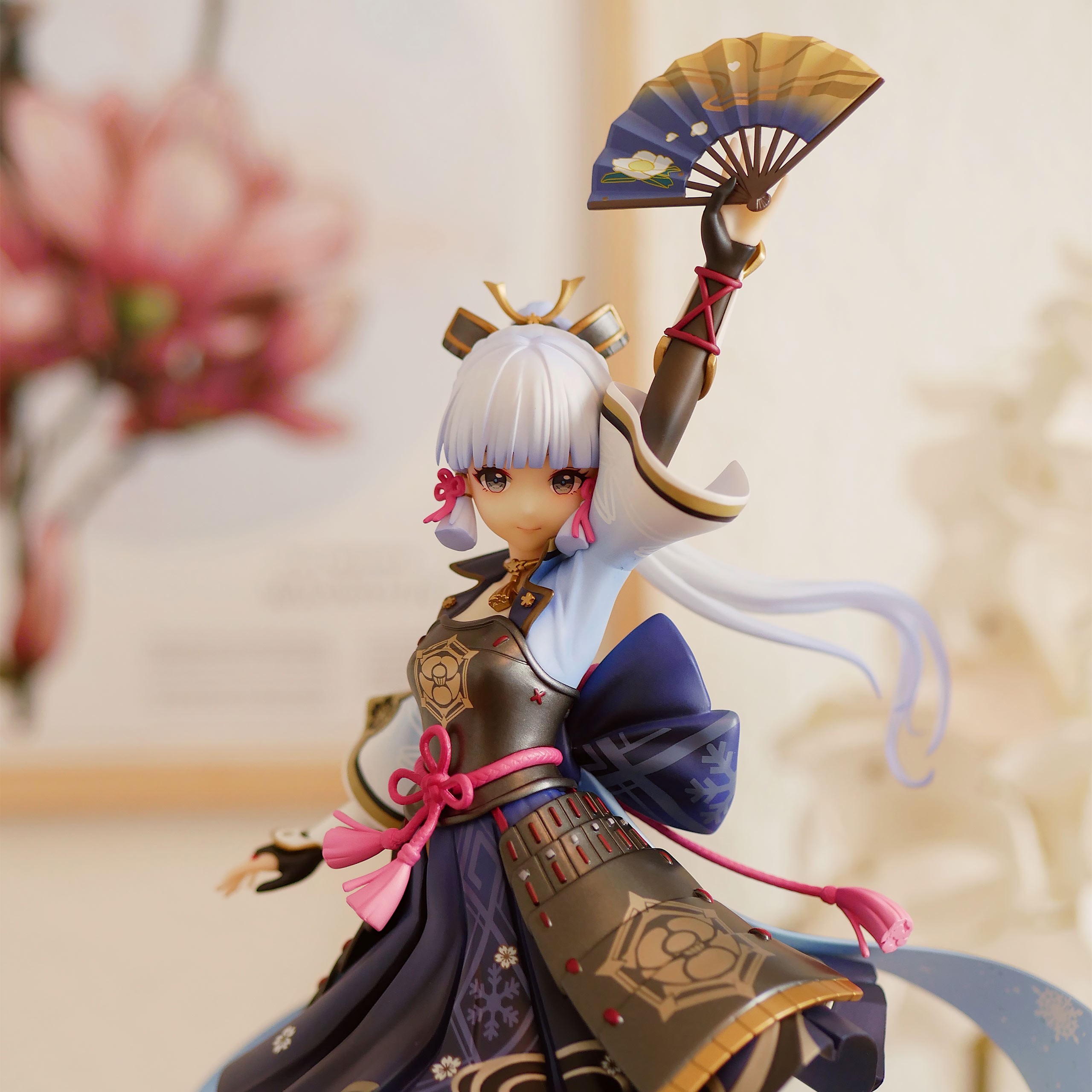 Genshin Impact - Kamisato Ayaka Figur Flawless Radiance Version 1:7