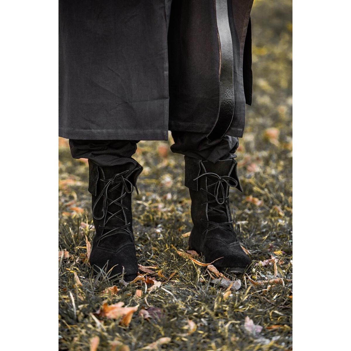 Stivali medievali Aurin con risvolto neri