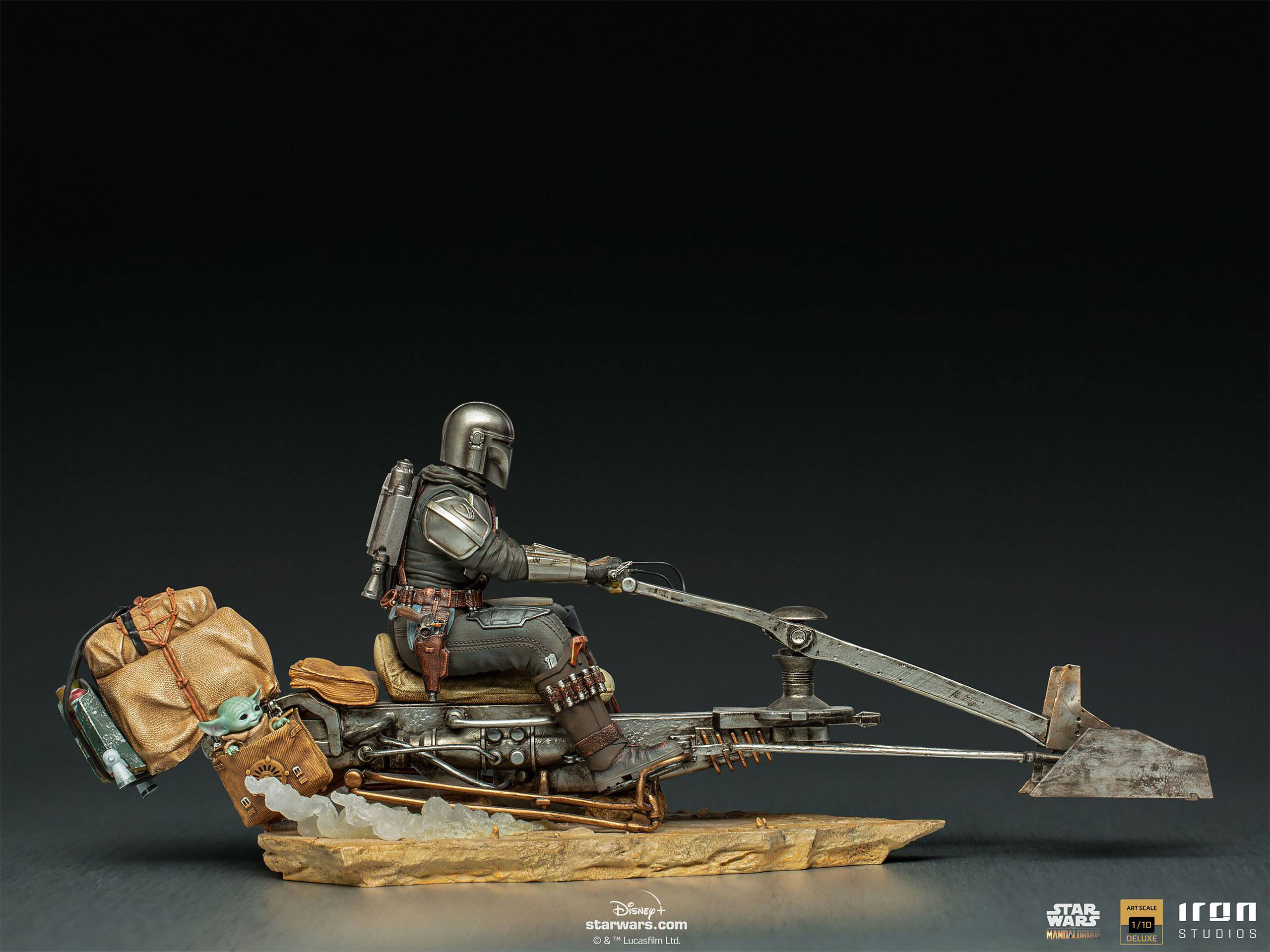 Mando con Speeder BDS Art Scale Deluxe Statue - Star Wars The Mandalorian