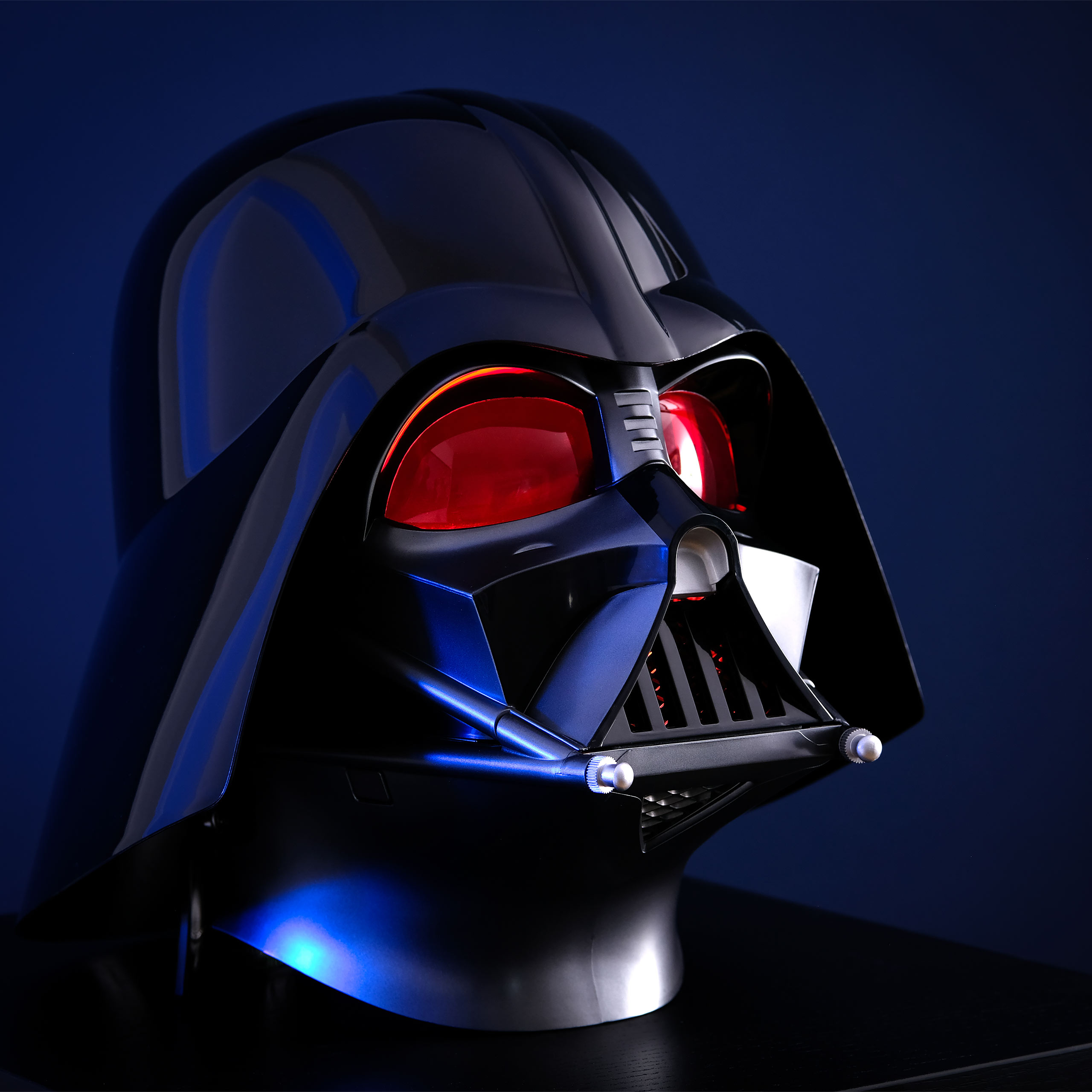 Darth Vader helmet replica with sound effects - Star Wars