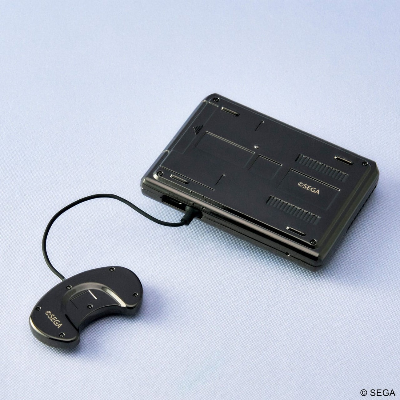 Sega Hardware Series Bright Arts Gallery figura mini de metal fundido Mega Drive