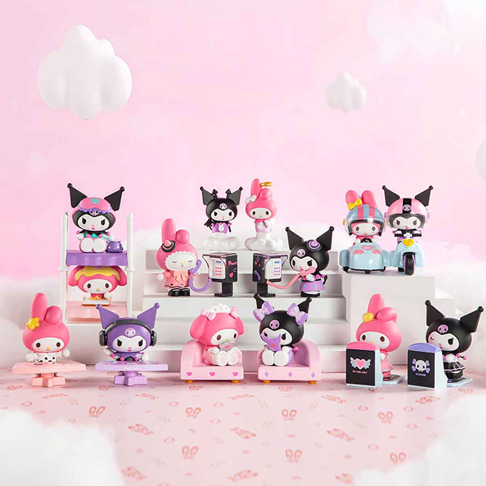Sanrio - Characters Sweet Besties Series POP MART Mystery Figuren Display