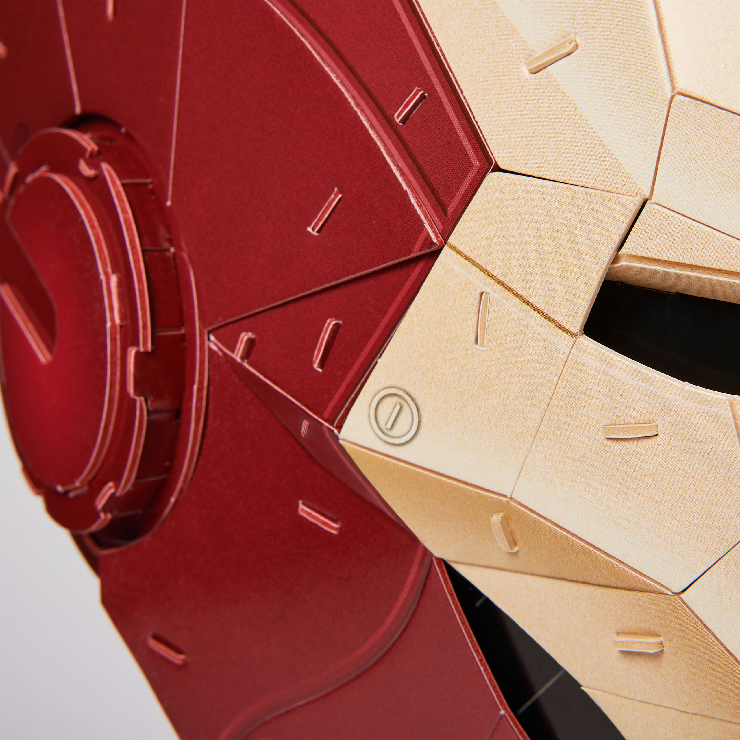 Iron Man - Helm 4D Build Modell Bausatz