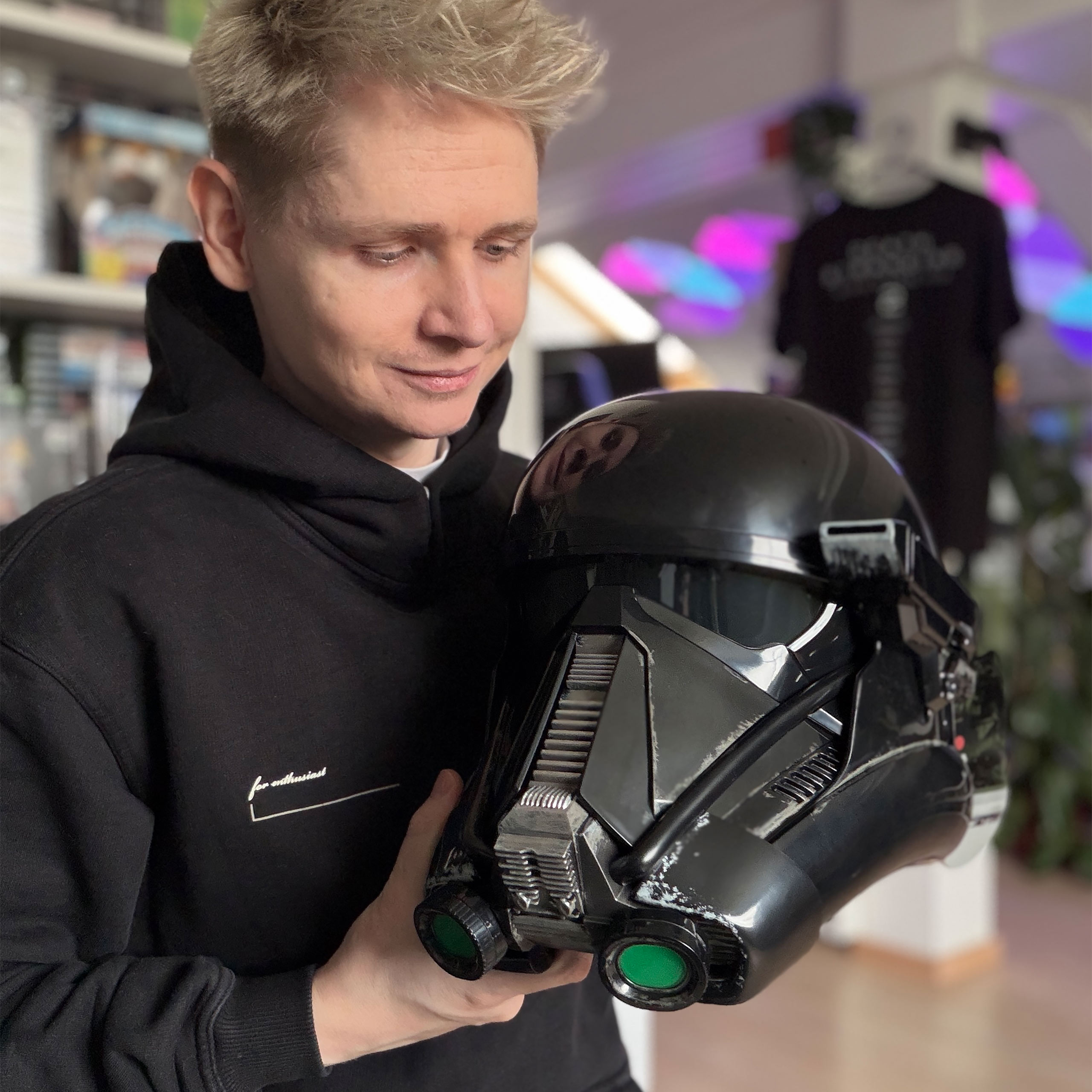 Star Wars - Imperial Death Trooper Black Series Helmet Replica with Light