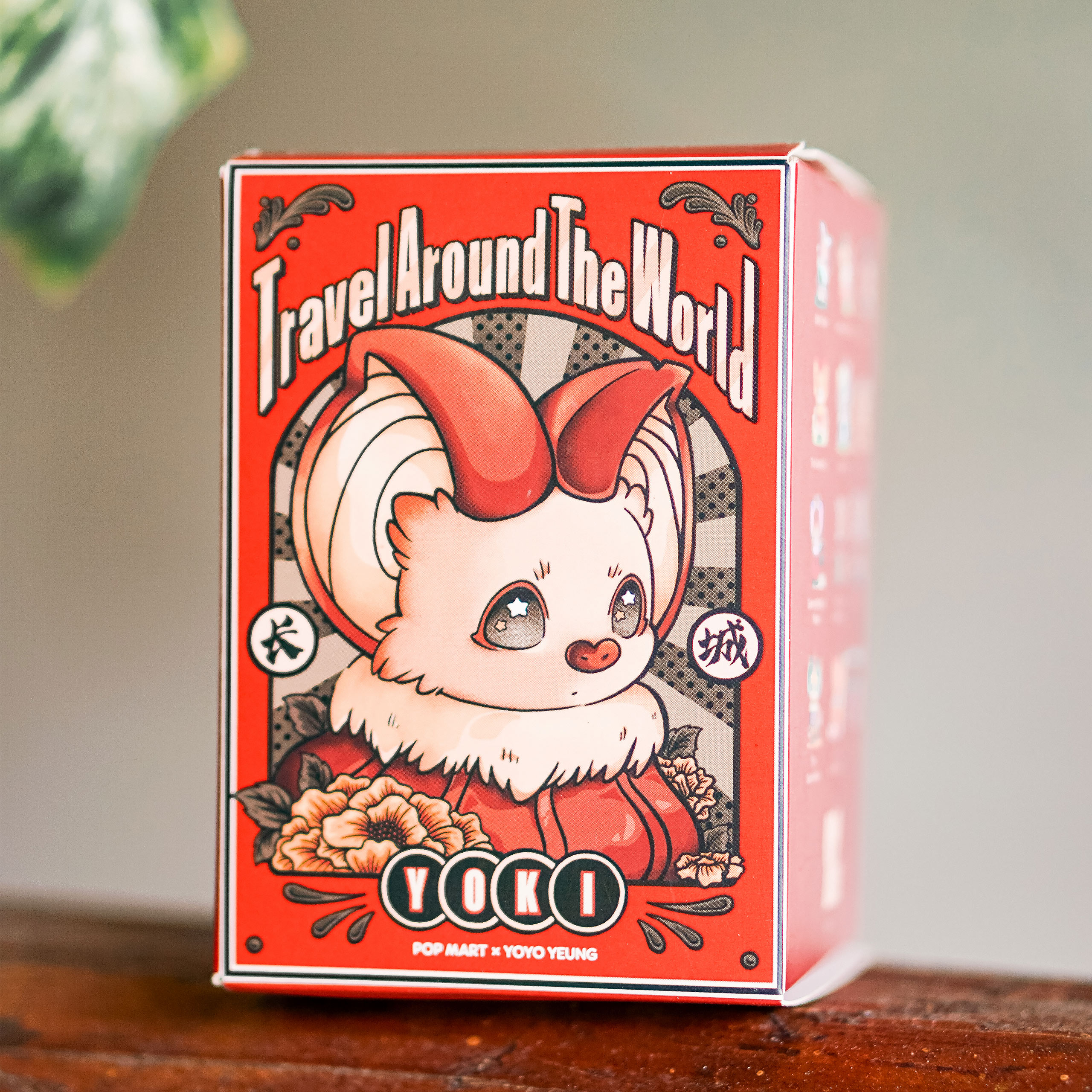 Yoki Travel Around The World - POP MART Mystery Figur