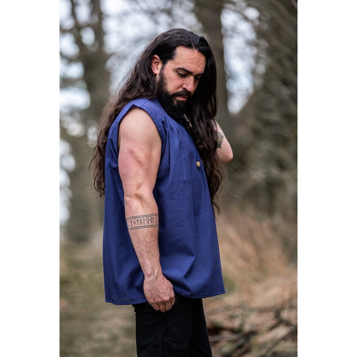 Medeltida snörskjorta med ståkrage Louis ärmlös blå