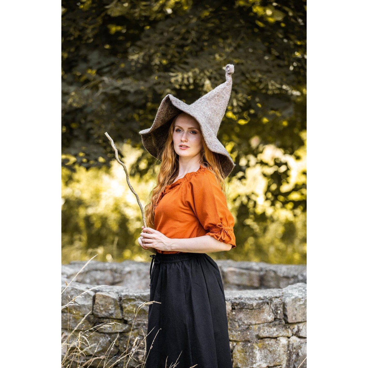 Bluzka średniowieczna z krótkim rękawem Vera brązowa