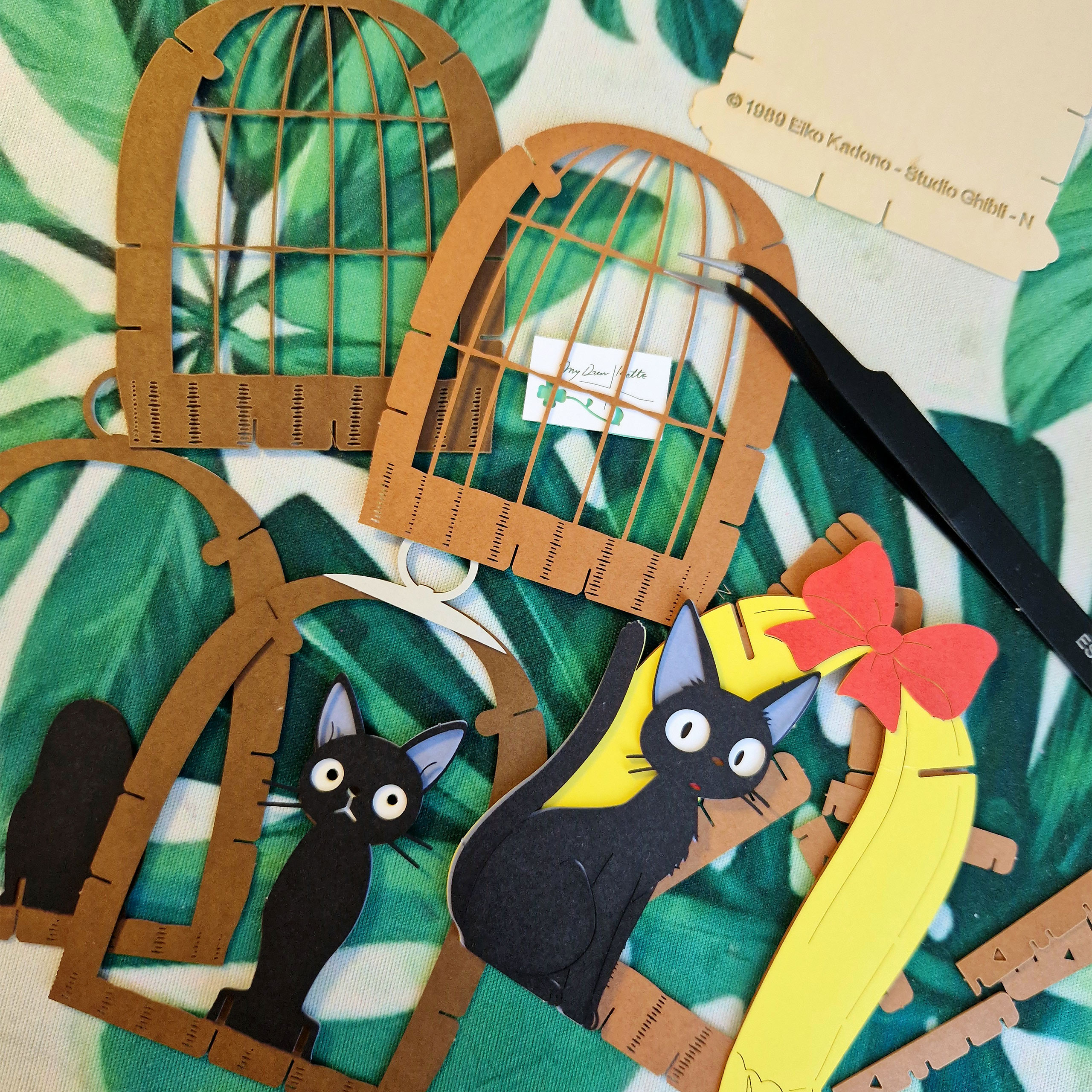 Le service de livraison de Kiki - Kit de modèle en papier de théâtre Jiji