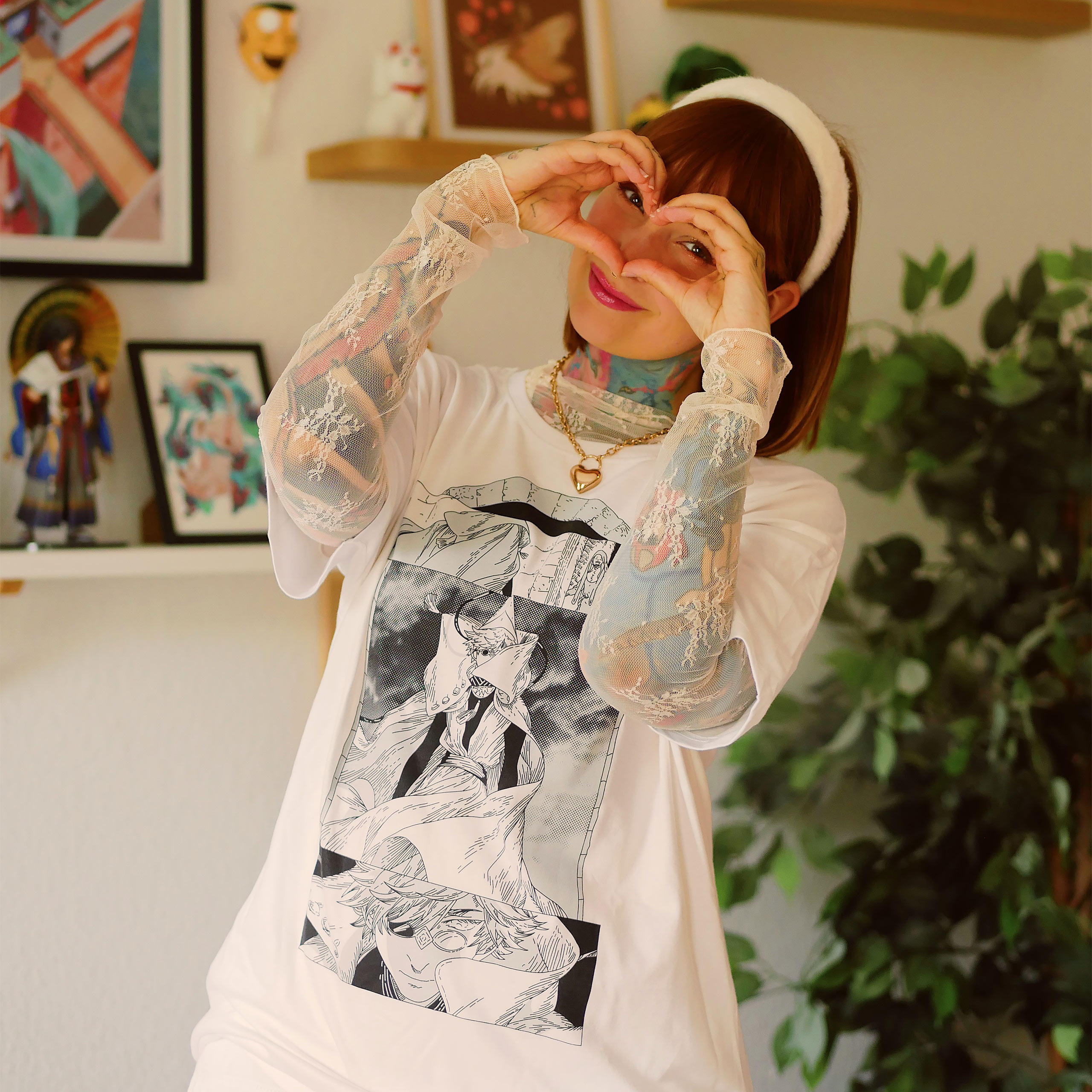 Qifrey white T-shirt for Atelier of Witch Hat fans