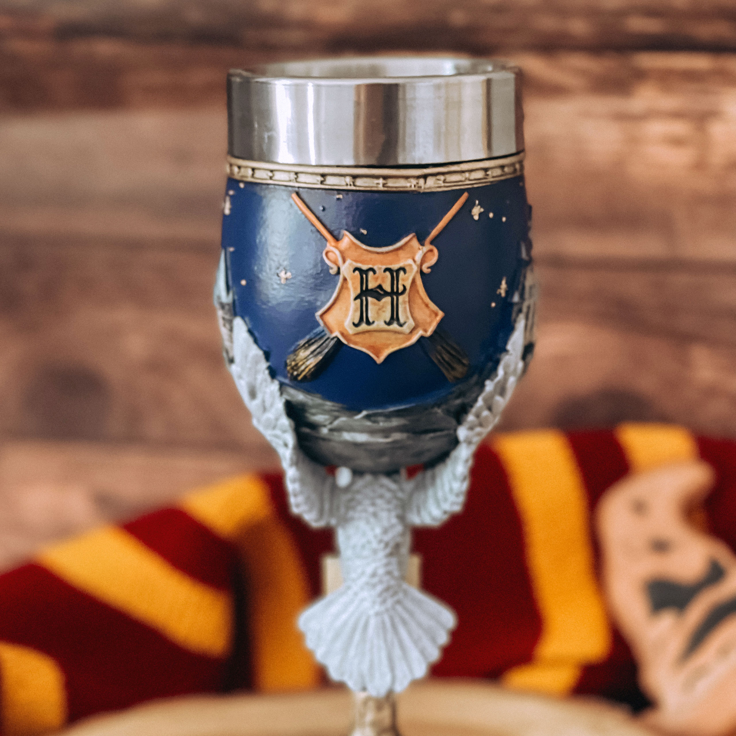 Harry Potter - Hogwarts Logo Kelch deluxe