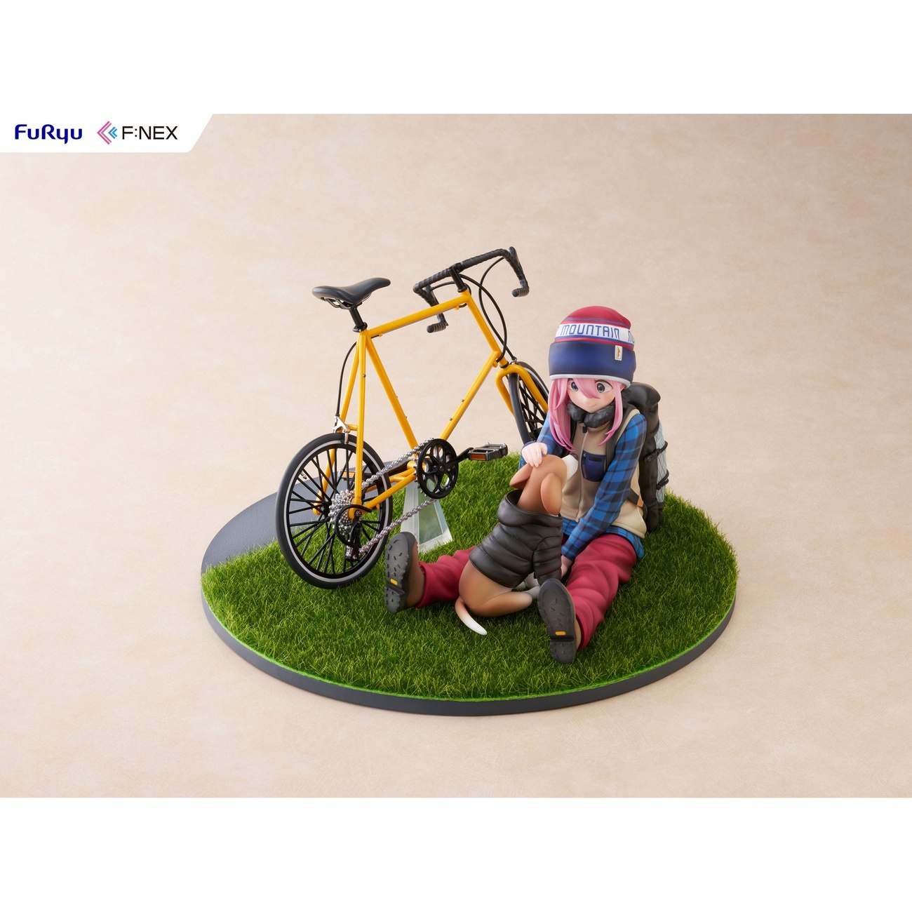 Laid Back Camp F:NEX PVC Beeld 1/7 Nadeshiko Kagamihara 13 cm