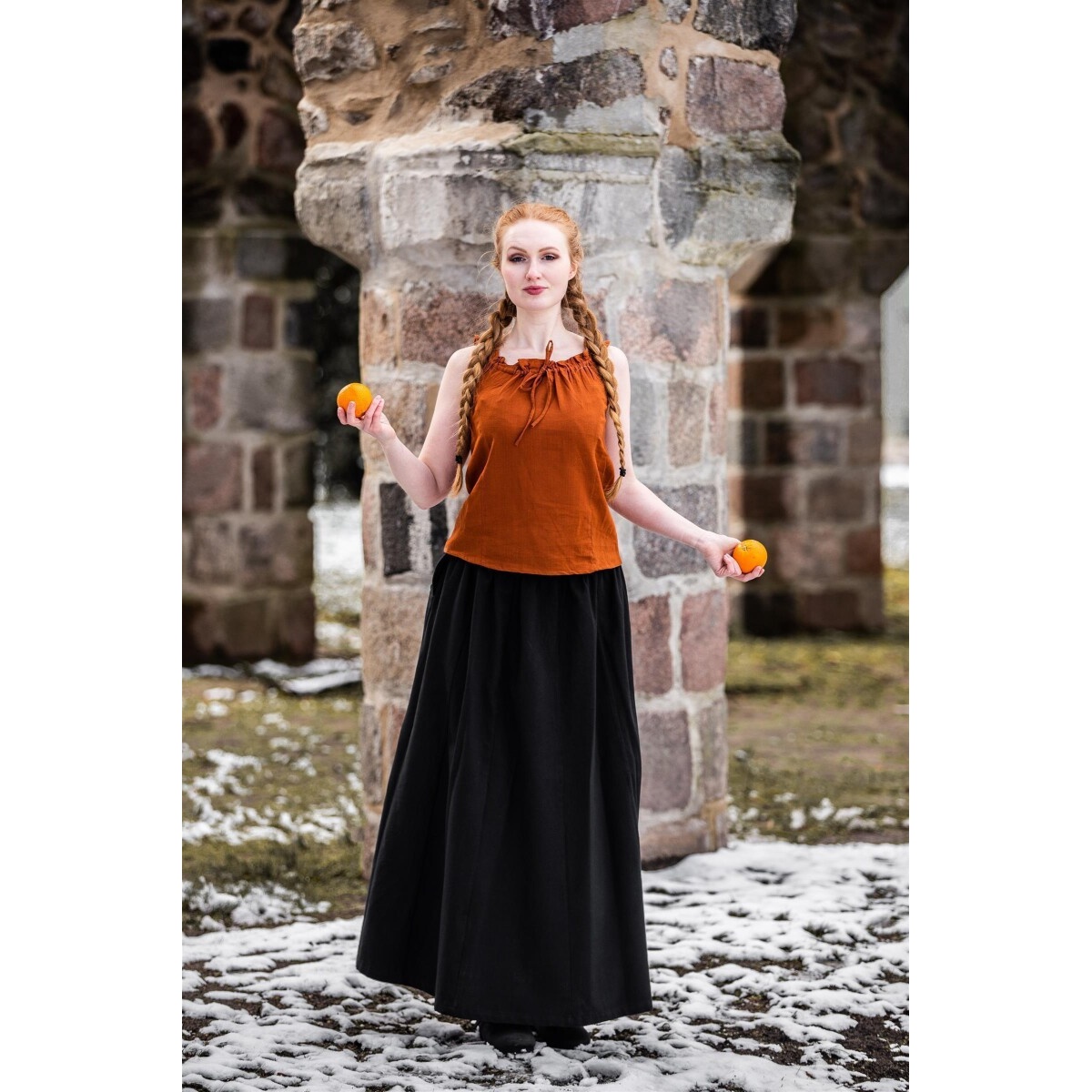 Średniowieczna letnia bluzka Adele bez rękawów czerwona