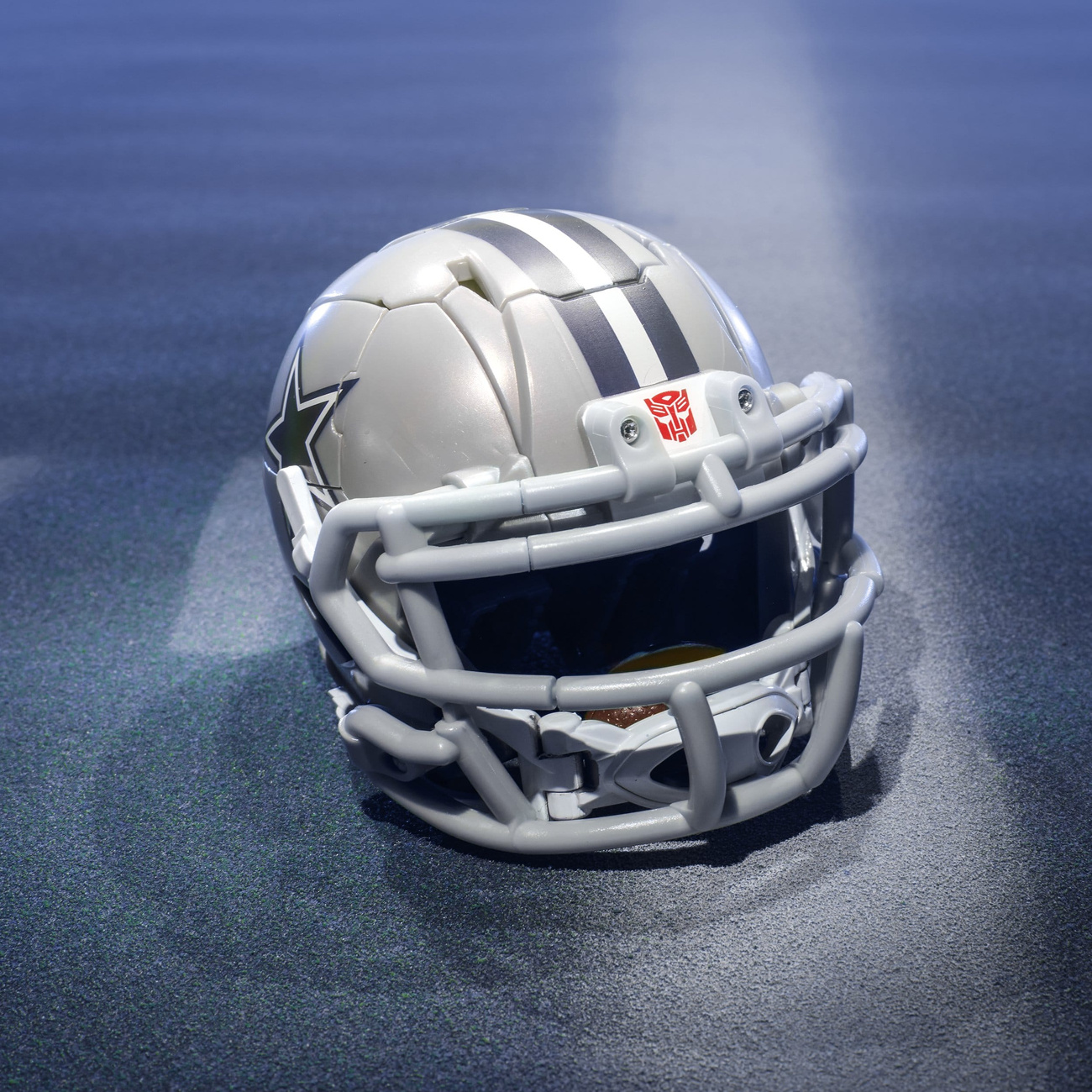 Transformers x NFL Action Figure Dallas Cowboys: Starblitz 14