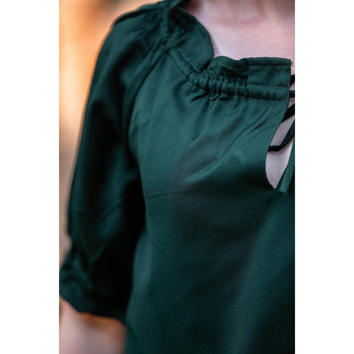 Medieval Short-Sleeve Blouse Vera green