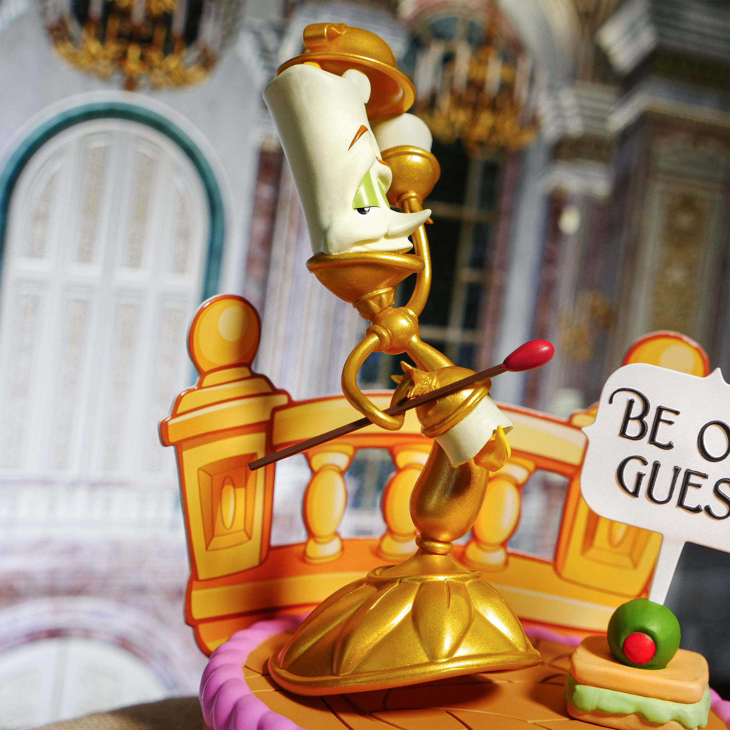 Beauty and the Beast - Be our Guest Diorama Figure