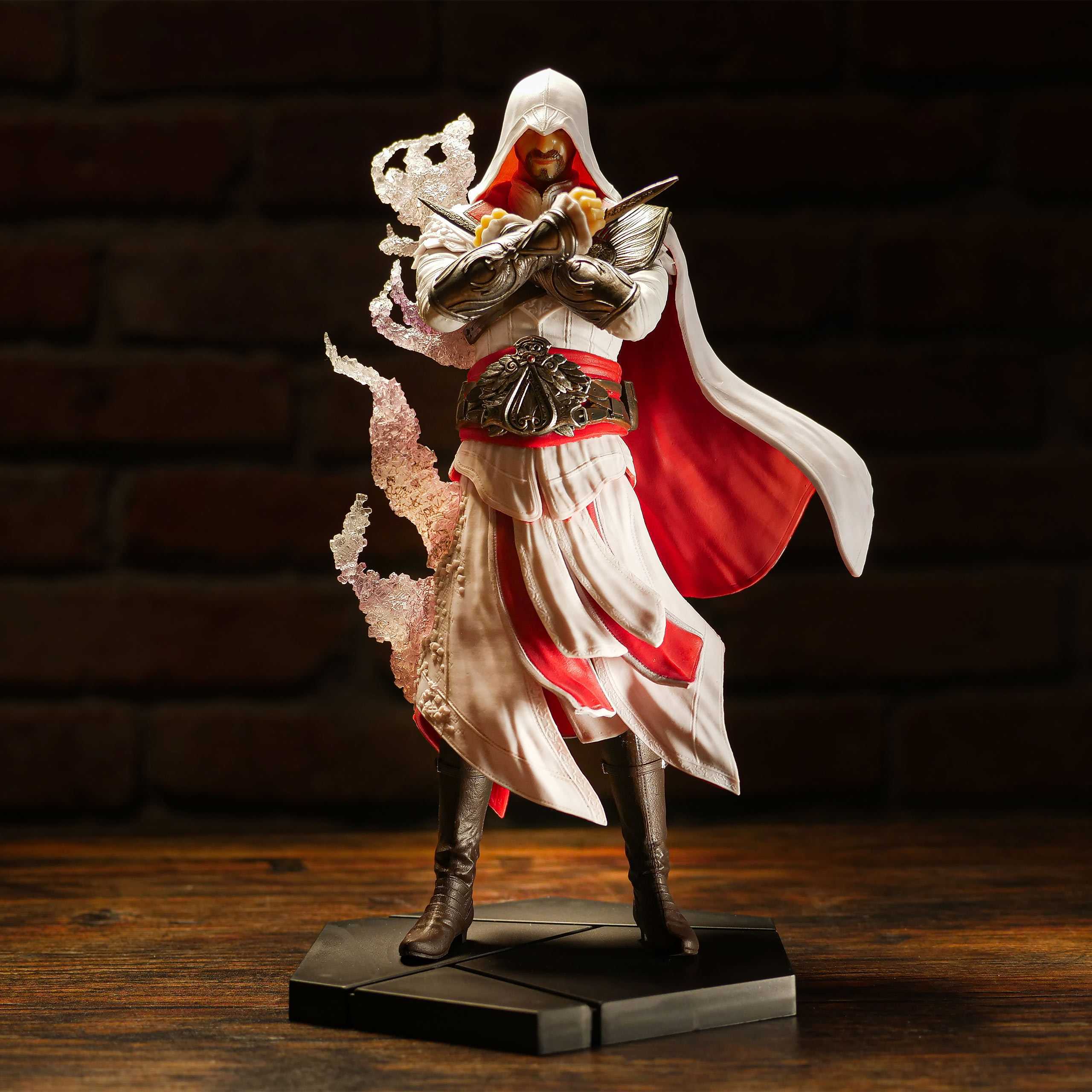 Assassin's Creed - Meister-Assassine Ezio Figur 25 cm