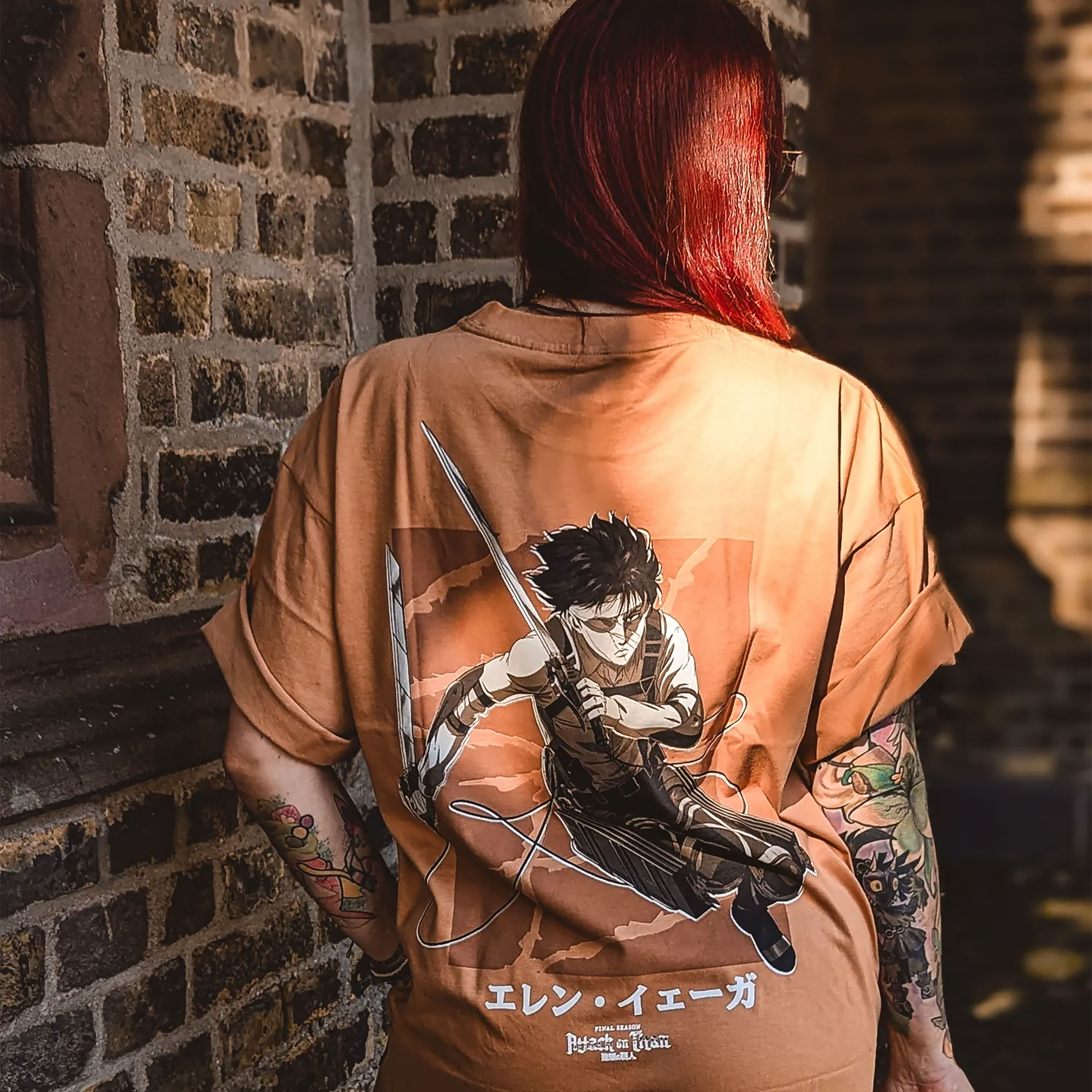 Attack on Titan - Levi Oversize T-Shirt orange