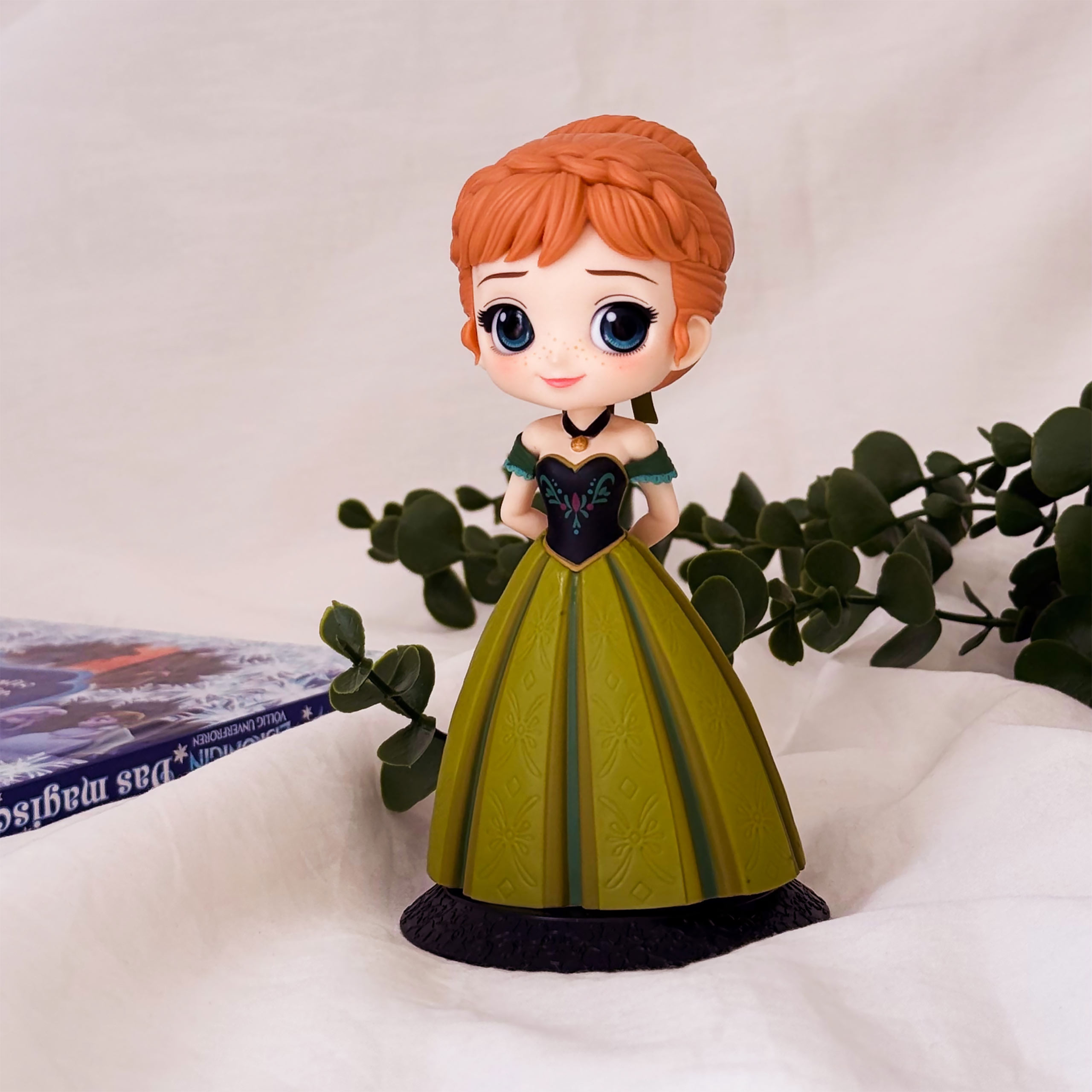 Frozen - Anna Coronation Style Q Posket Figura 14 cm