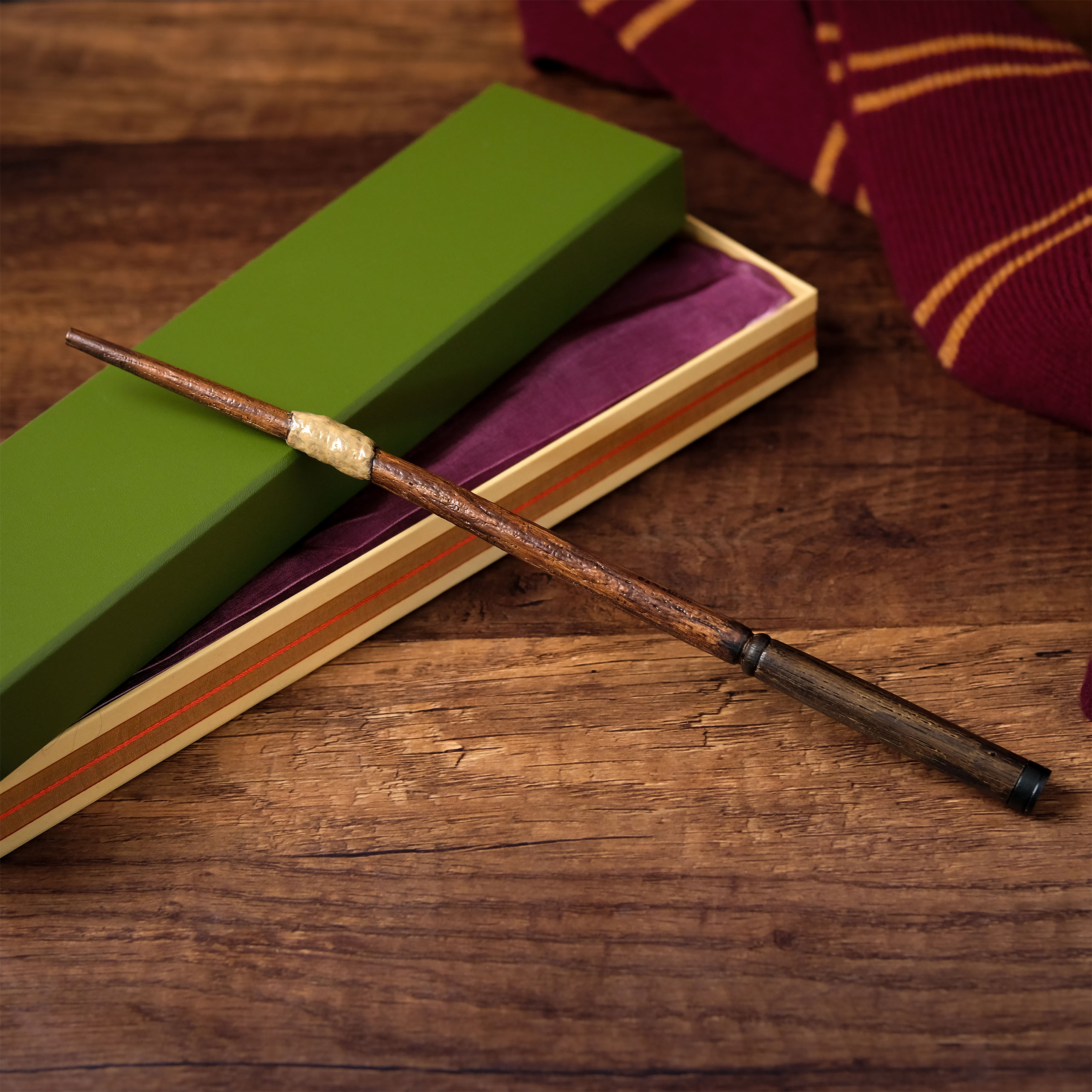 Ron Weasley's First Wand - Harry Potter First Wands Collection