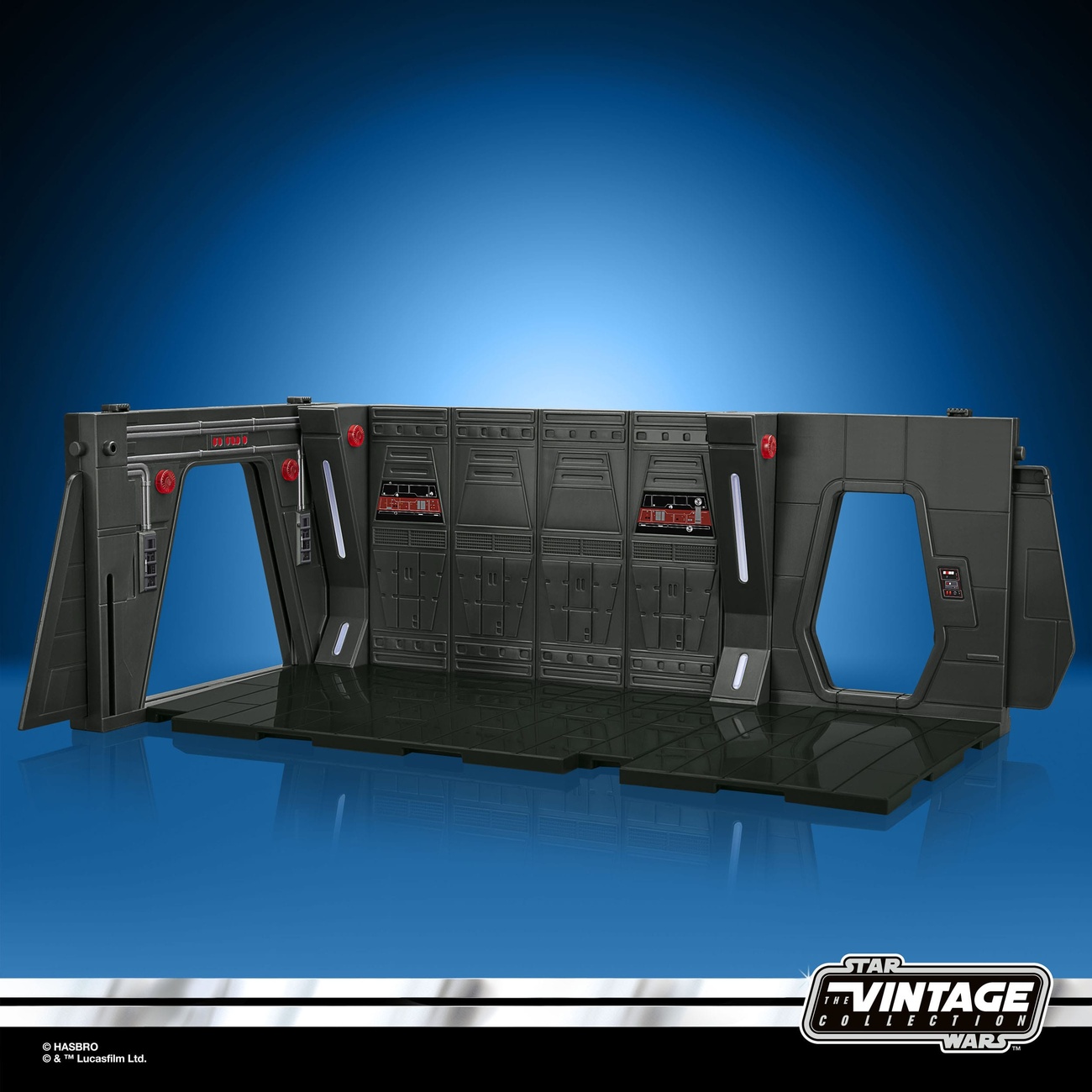Star Wars: The Mandalorian Vintage Collection Moff Gideons Imperial Light Cruiser Hallway met Mandalorian Privateer Act