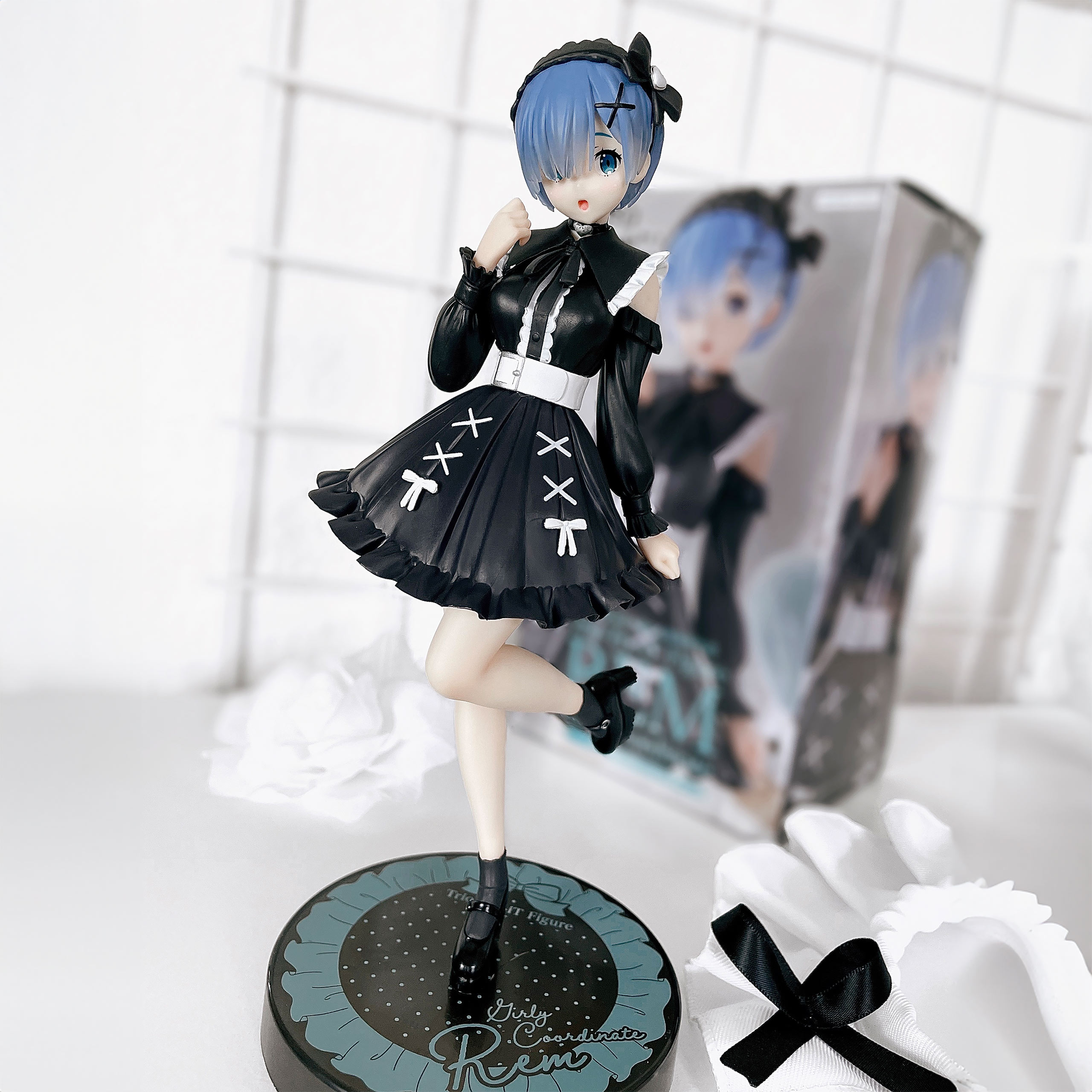 Re:Zero - Rem Girly Outfit Black Figura