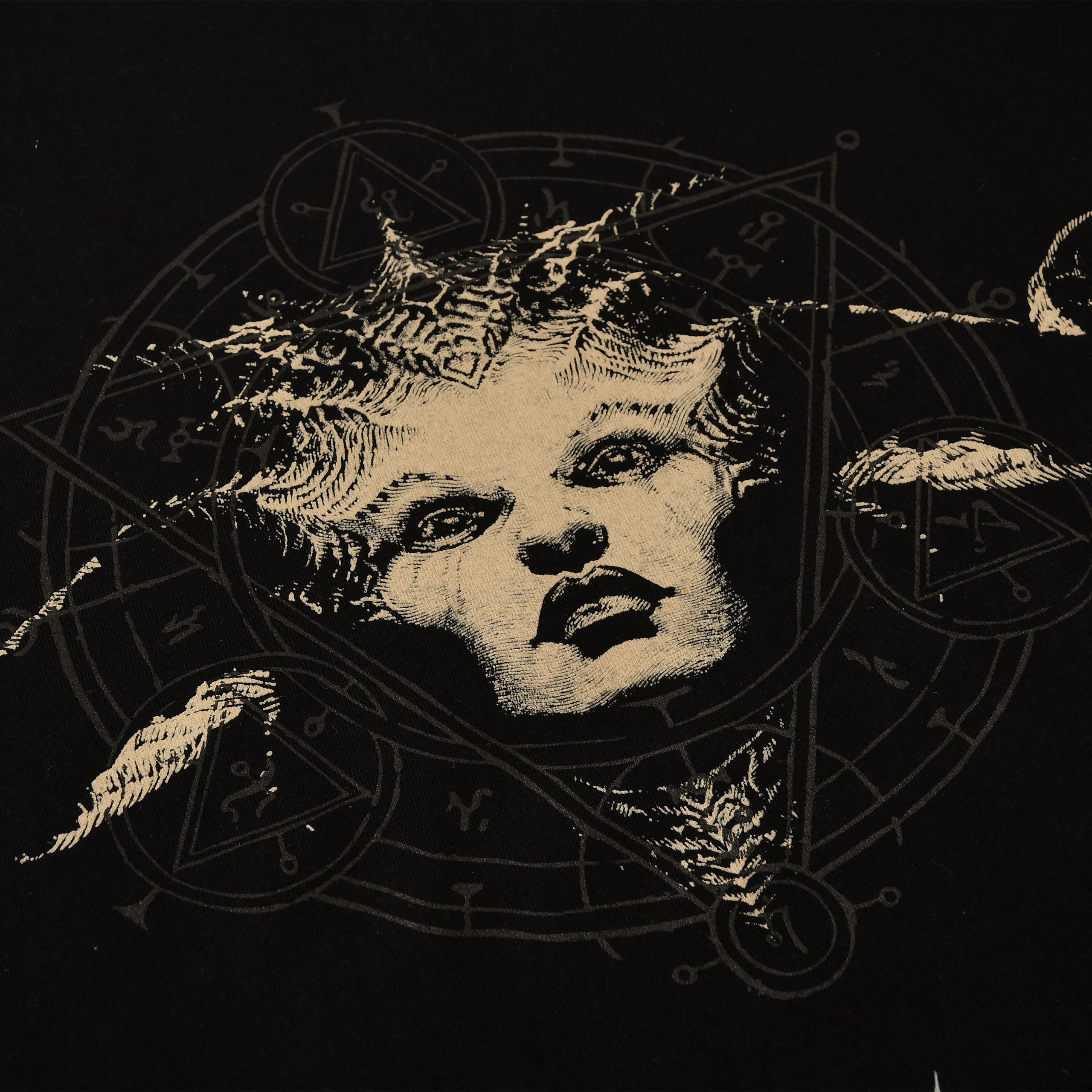 Diablo IV - Queen of the Damned T-Shirt Zwart
