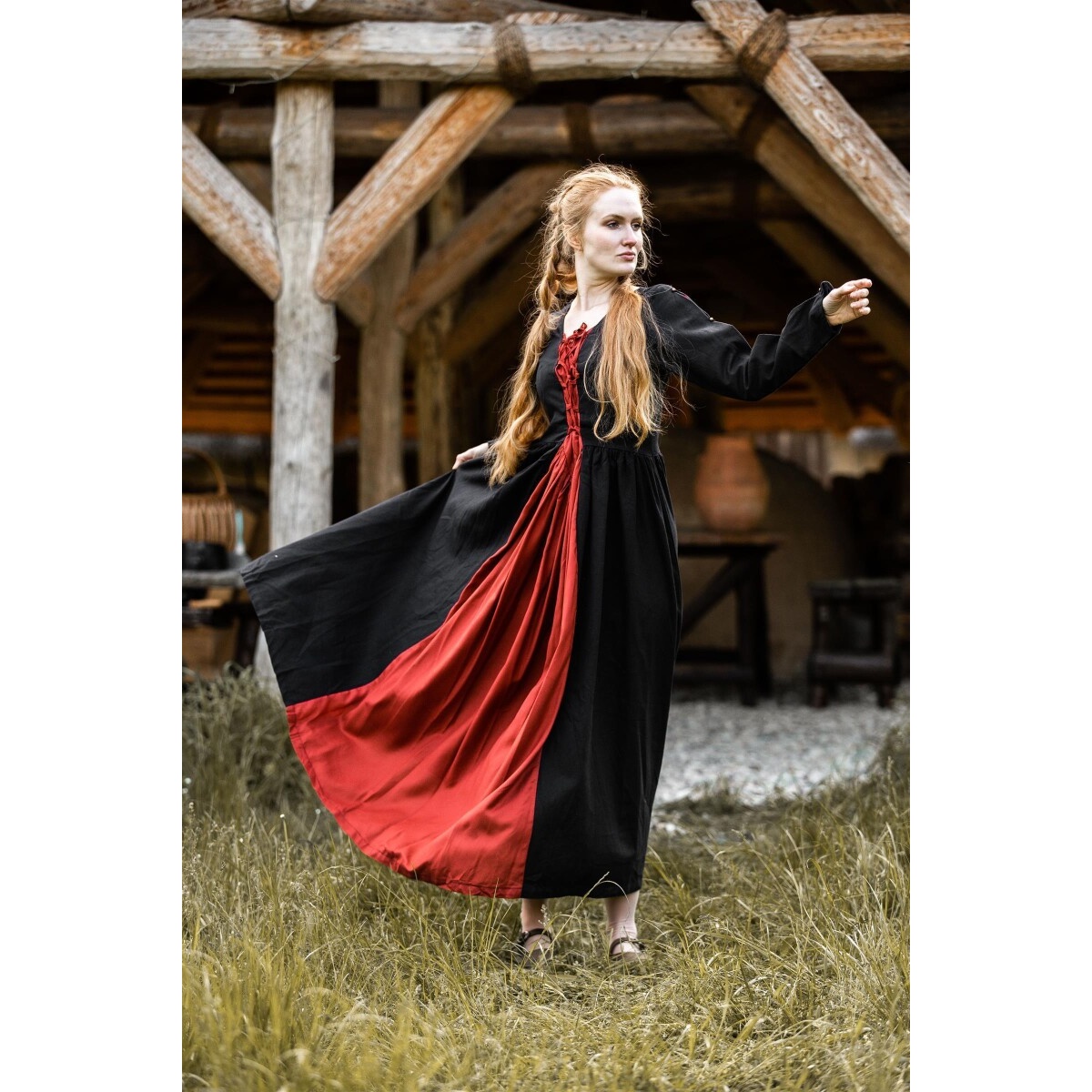 Medieval Dress Medusa black-red