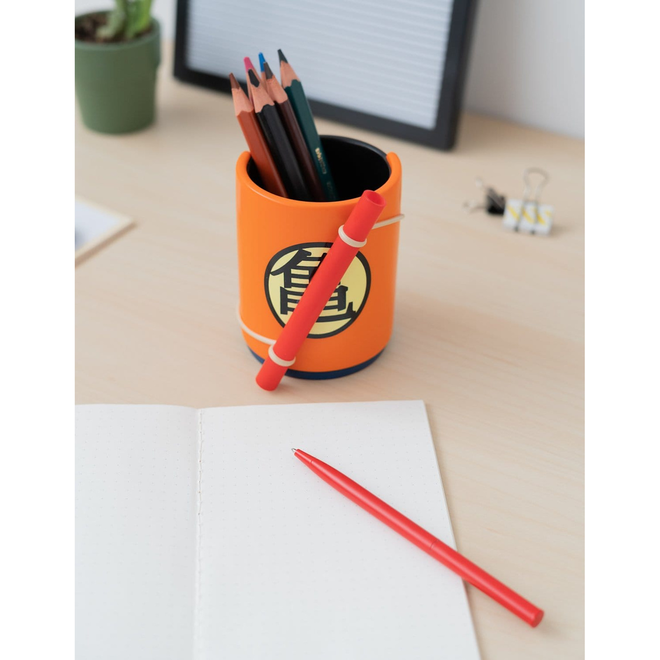 Dragon Ball Pen Holder Goku 11 cm