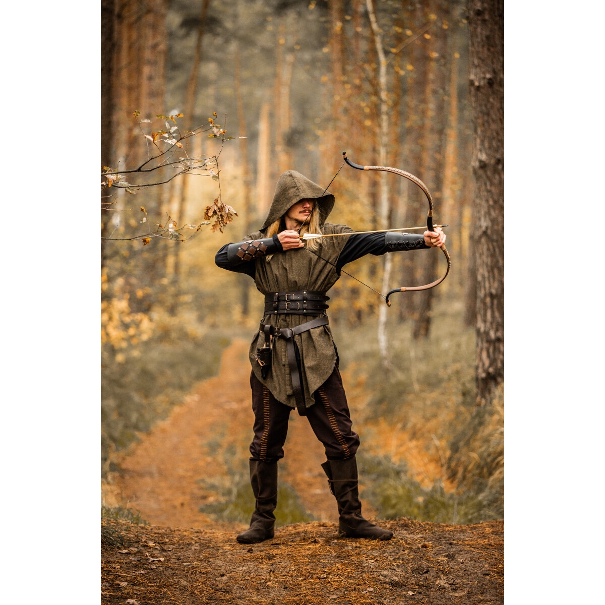 Medieval Ranger Tunic Arais green