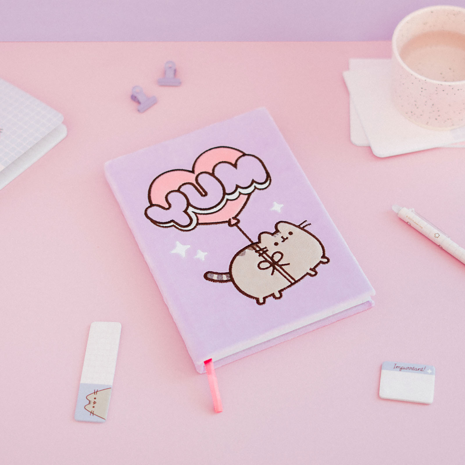 Pusheen - Moments Pluche Notitieboek