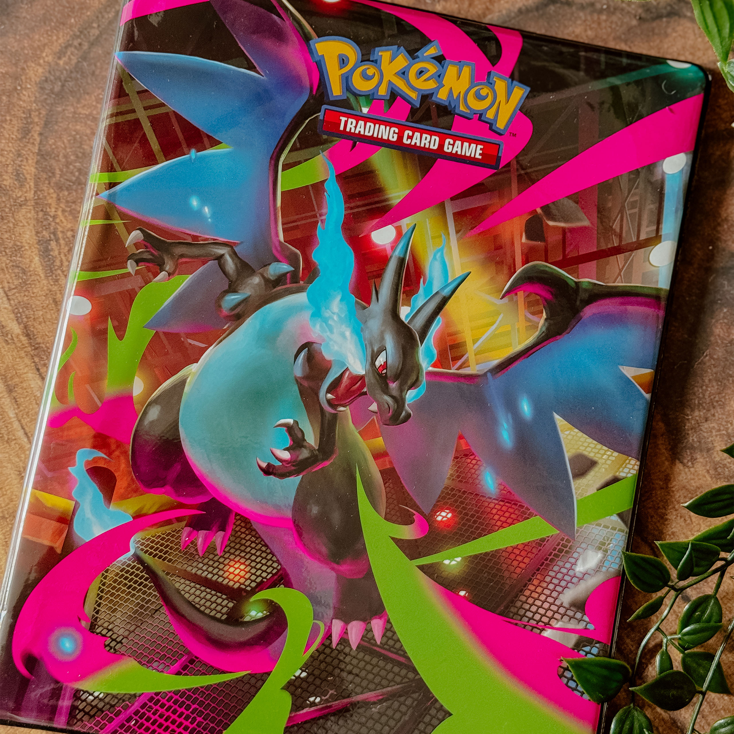 Pokémon - Álbum de cartas Fatal Flames Mega Evolución