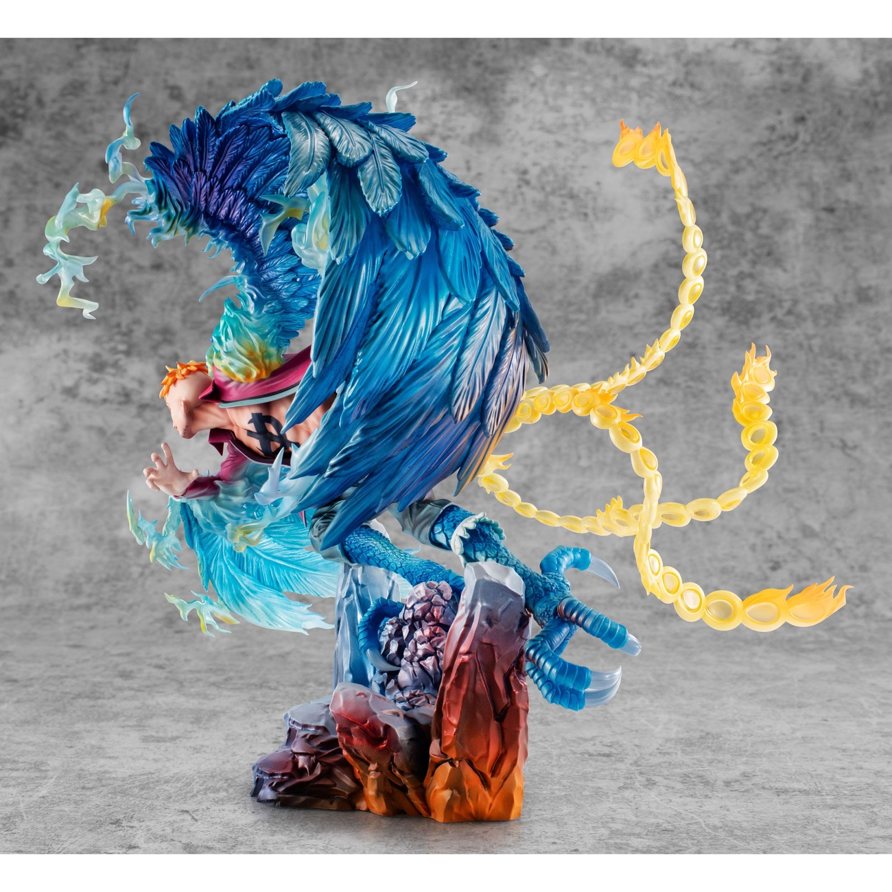 One Piece P.O.P MAS Maximum Estatua PVC Marco the Phoenix Líder del 1er Escuadrón de los Piratas de Barbablanca 32 cm
